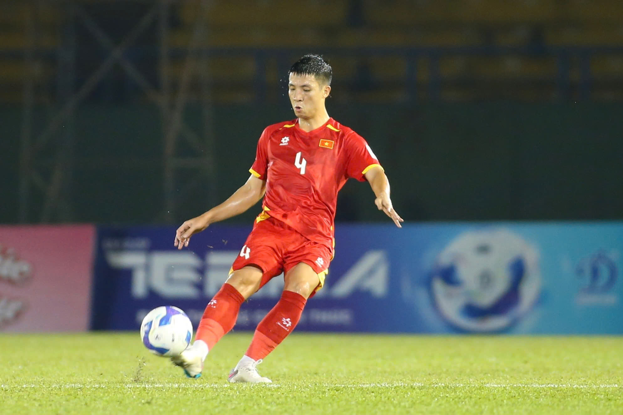 Vietnam team's defense is hard to predict - Photo 1. Khó đoán hàng thủ đội tuyển Việt Nam- Ảnh 1.