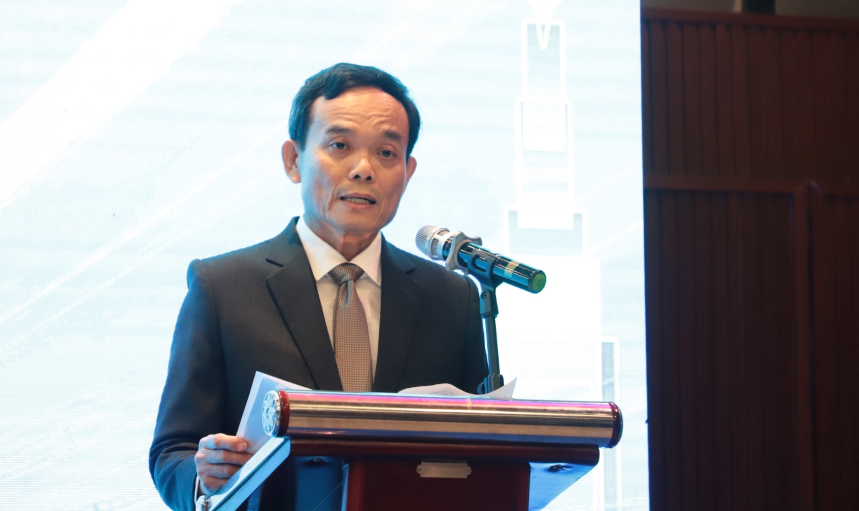 Bí thư Trần Lưu Quang: 'Chúng tôi khuyến khích mọi người dũng cảm hơn'- Ảnh 2. Bí thư Trần Lưu Quang: 'Chúng tôi khuyến khích mọi người dũng cảm hơn'- Ảnh 2.