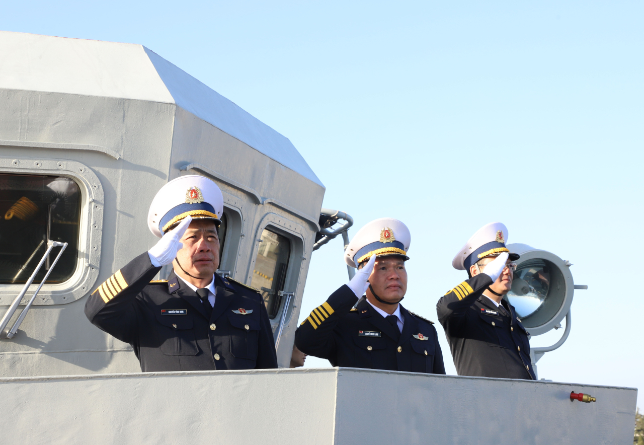 - Ảnh 2. - Ảnh 2.