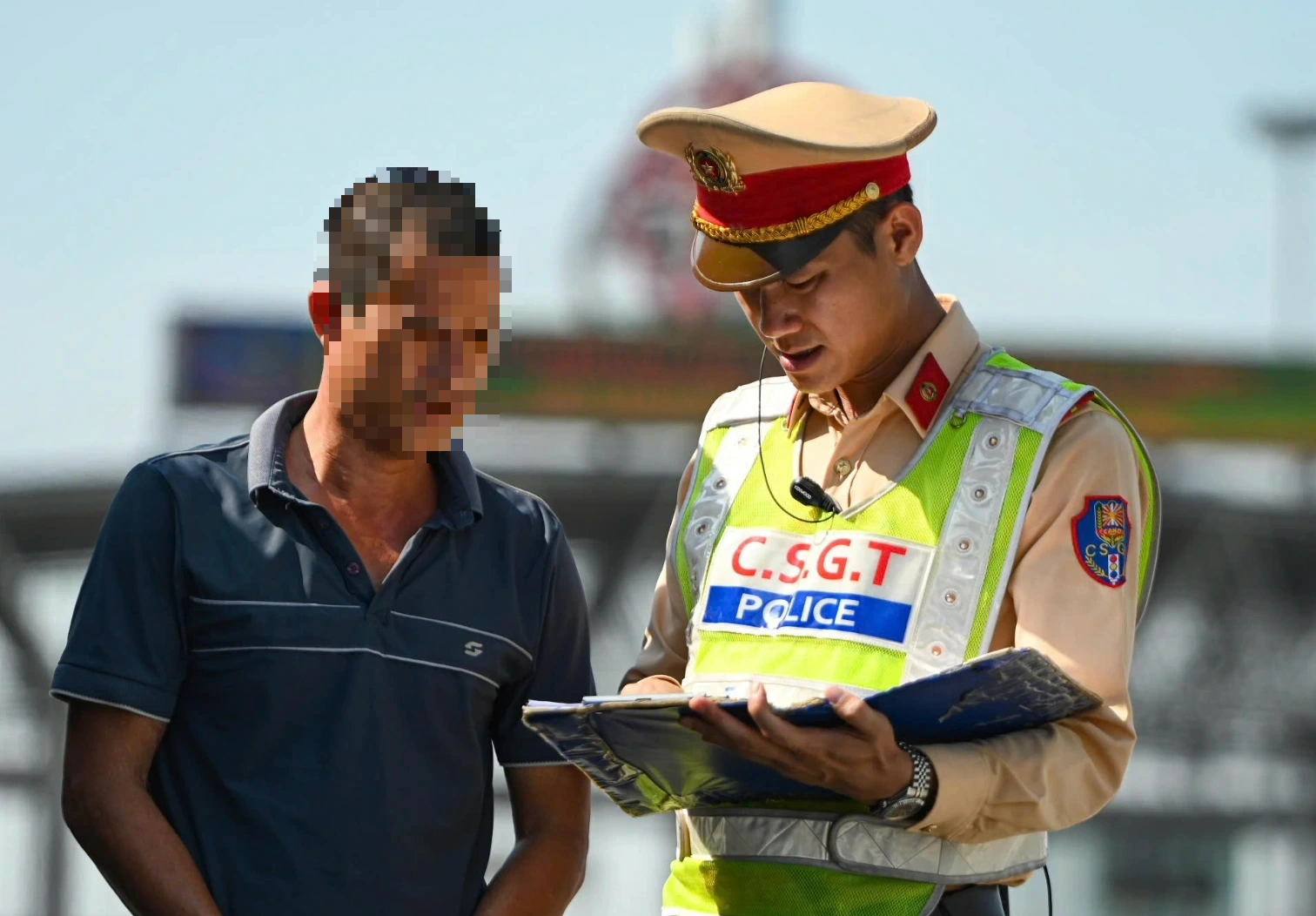 - Ảnh 2. - Ảnh 2.