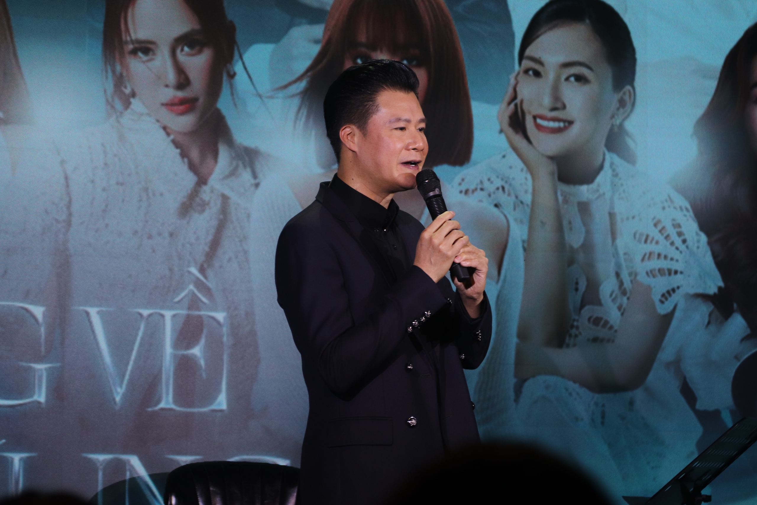 - Fotografia 9. - Ảnh 9.