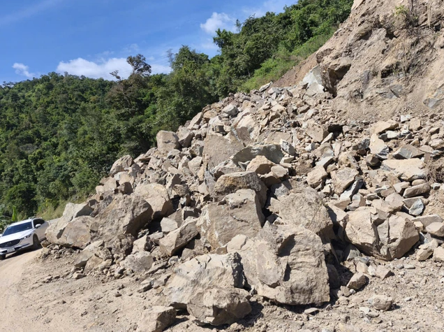 - Ảnh 4. - Ảnh 4.