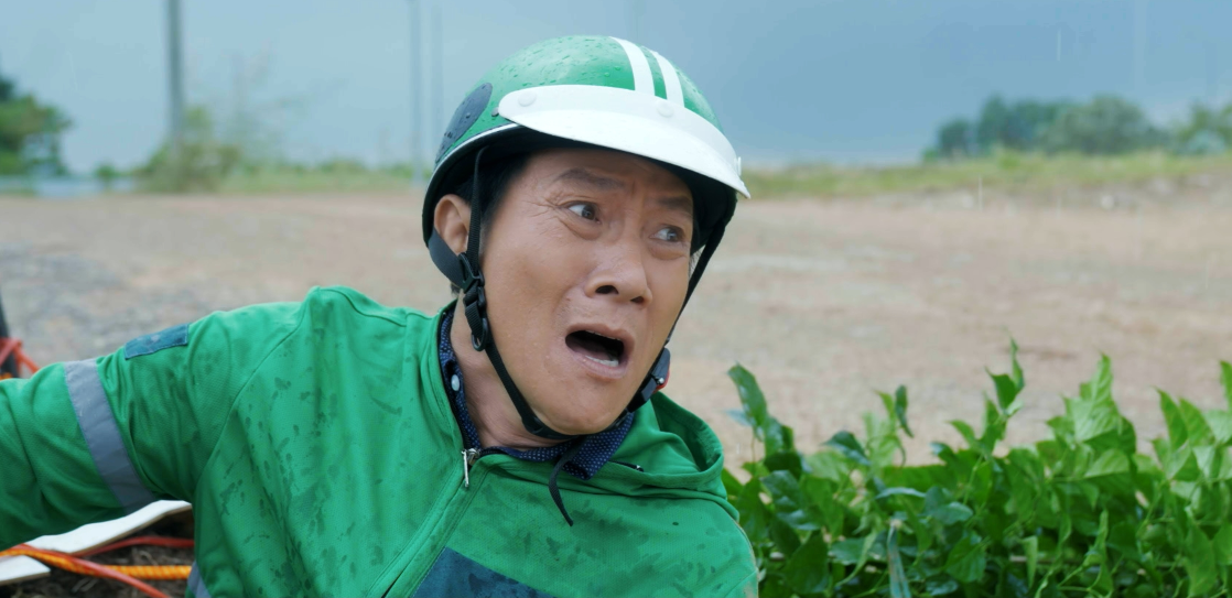 Đời thực của NSƯT Hoàng Hải: Từ diễn viên đến shipper trong phim gia đình trái dấu - Ảnh 1.