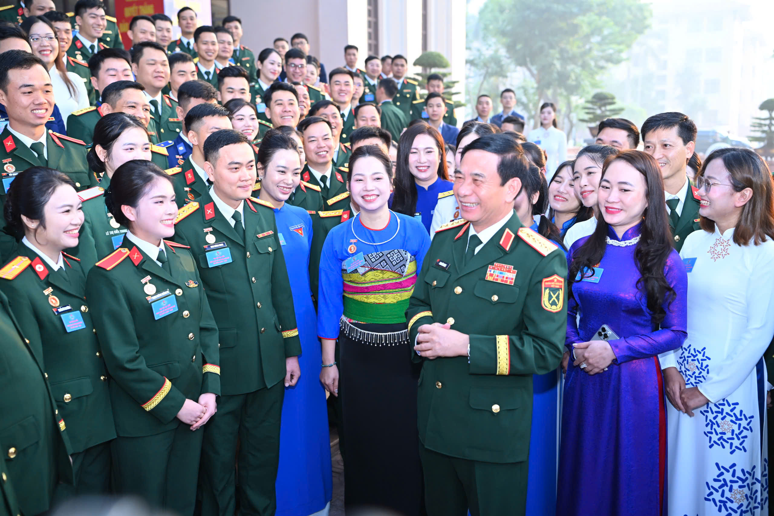 Đại tướng Phan Văn Giang phát biểu xúc động tại Đại hội Đoàn thanh niên Quân đội - Ảnh 2.