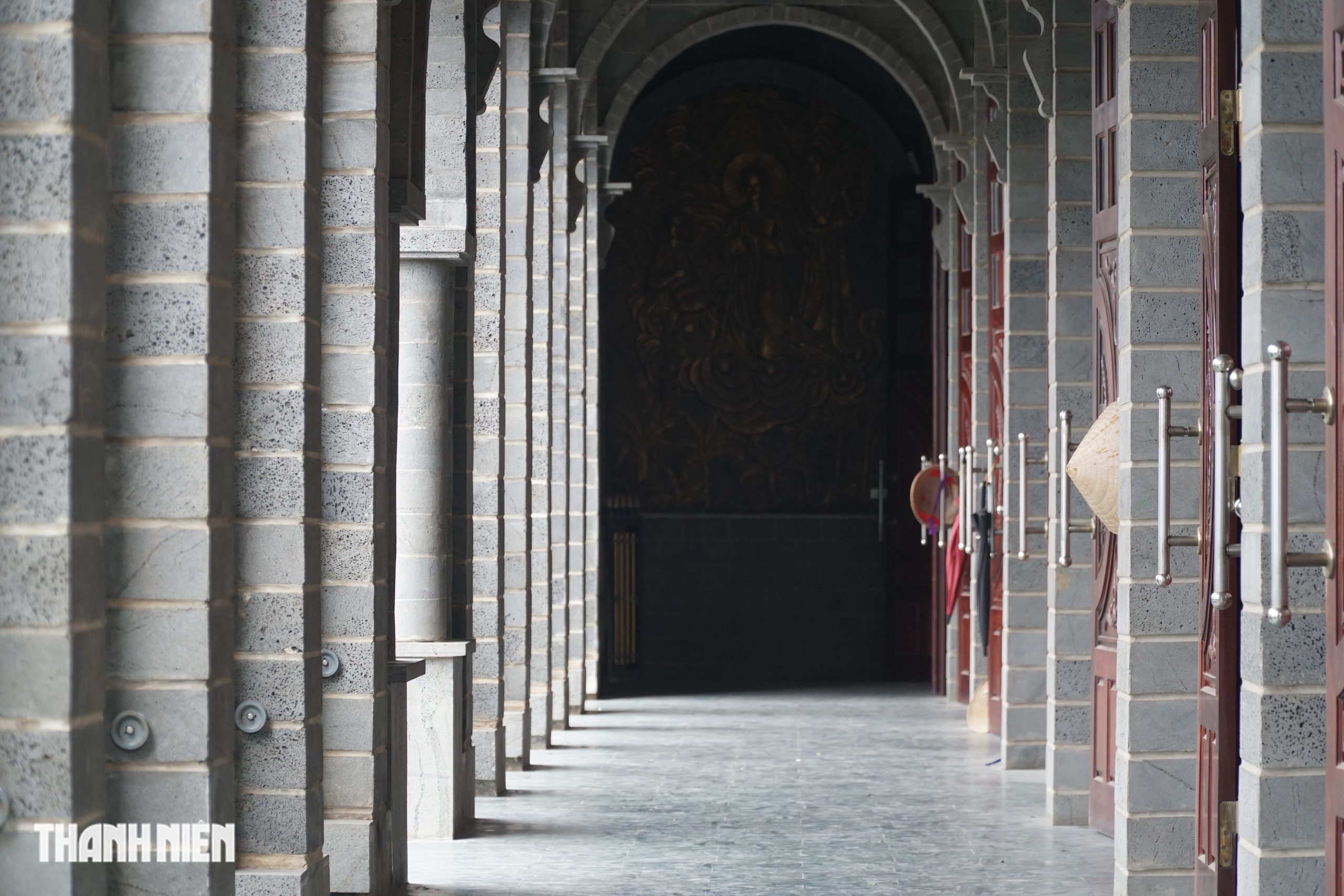 Nh&agrave; thờ duy nhất ở Đồng Nai được x&acirc;y ho&agrave;n to&agrave;n bằng đ&aacute; magma- Ảnh 14.