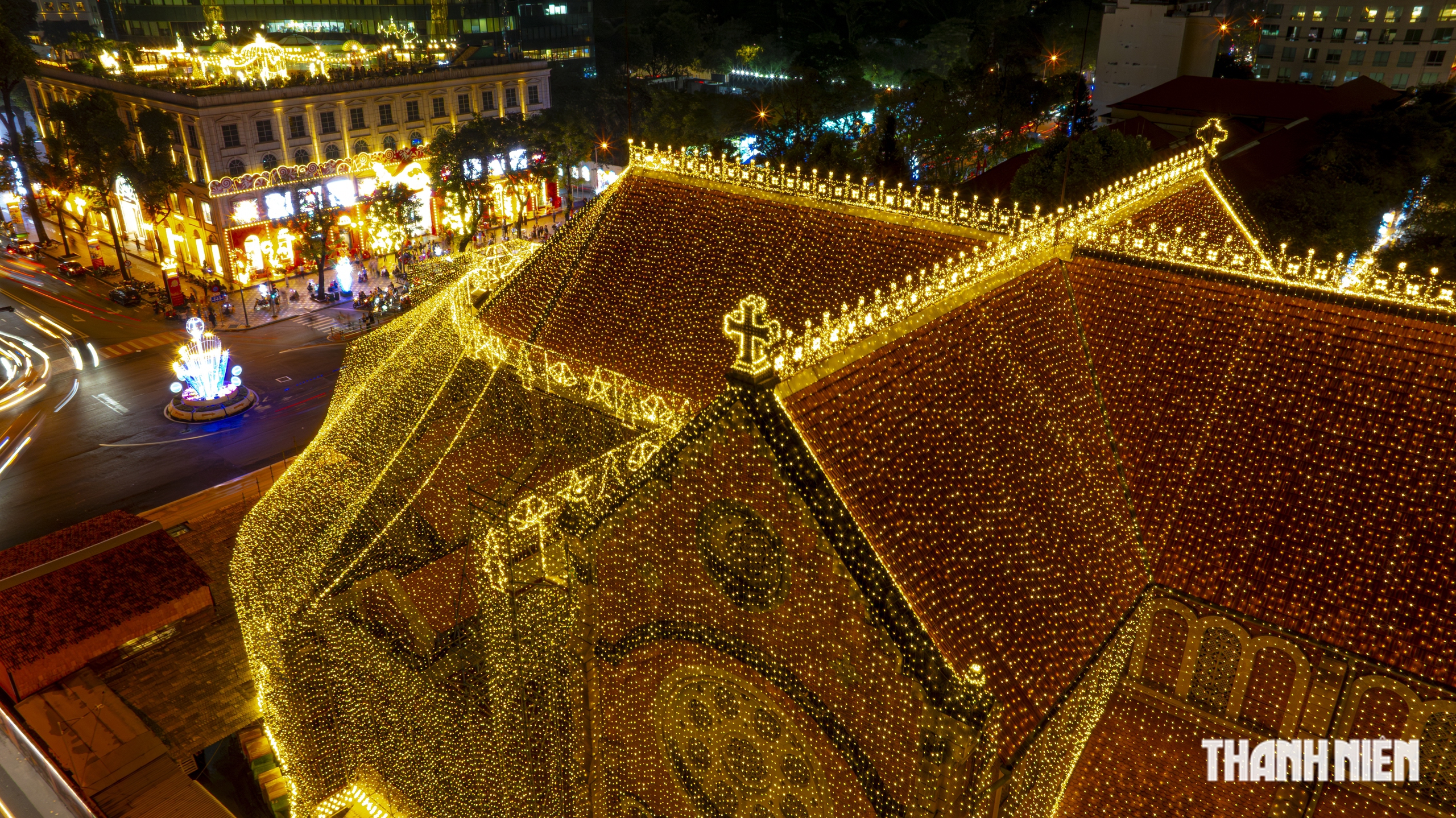 Nhà thờ Đức Bà Sài Gòn khi nào mới trùng tu xong? - Ảnh 2.