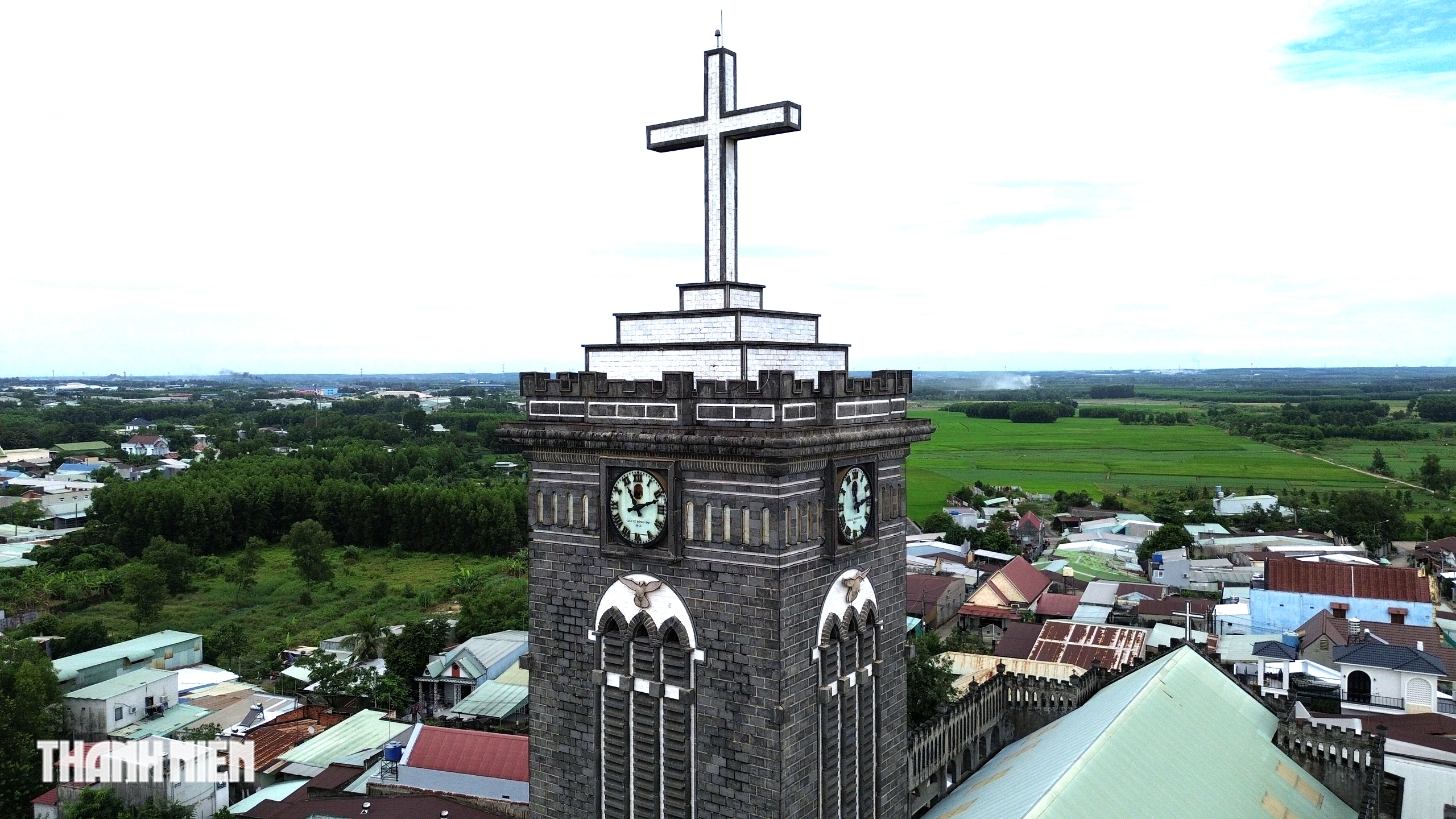 Nh&agrave; thờ duy nhất ở Đồng Nai được x&acirc;y ho&agrave;n to&agrave;n bằng đ&aacute; magma- Ảnh 15.