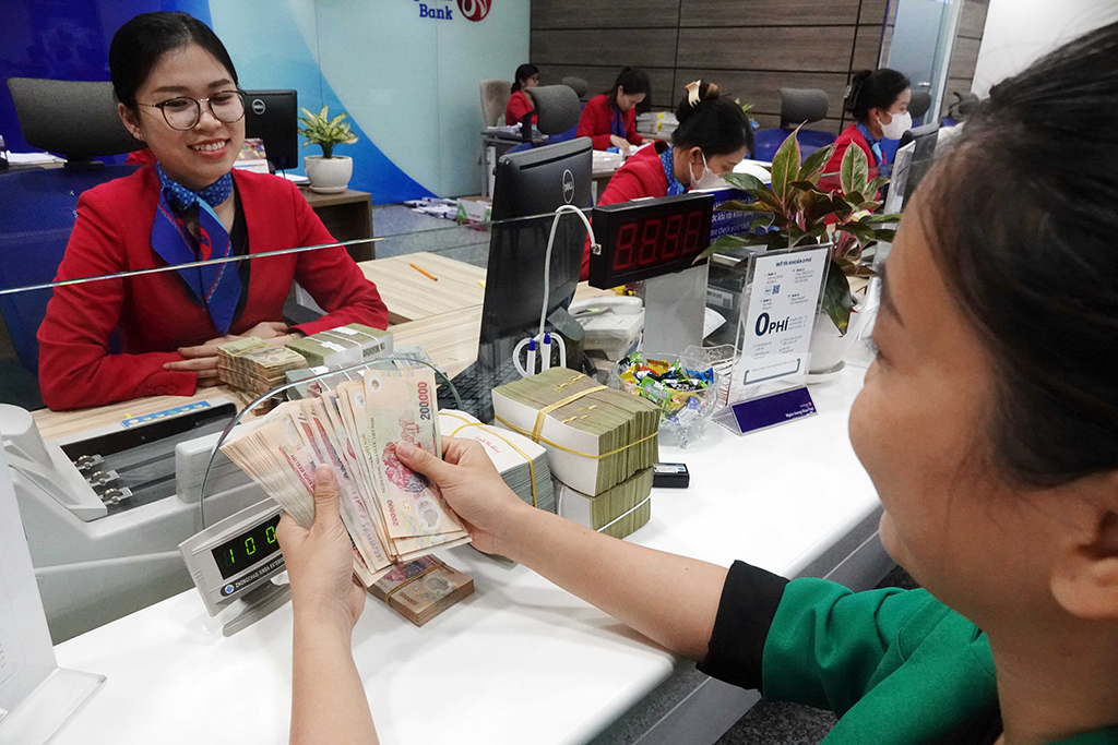 Ngân hàng tăng mạnh lãi suất cho vay mua nhà- Ảnh 1. Ngân hàng tăng mạnh lãi suất cho vay mua nhà- Ảnh 1.