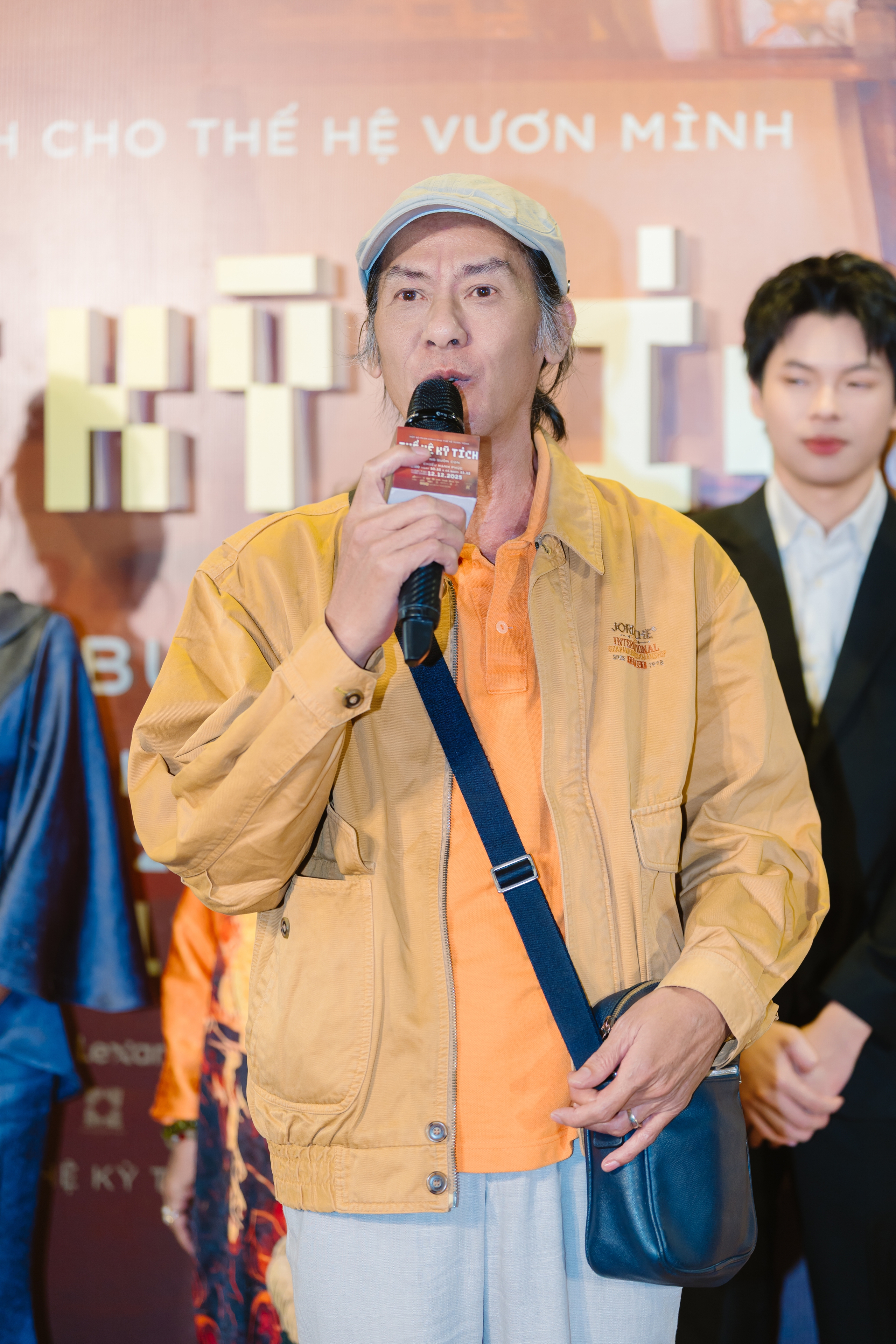 NSND Thanh Hoa: Tôi 'làm liều' ở tuổi 75 - Ảnh 4.