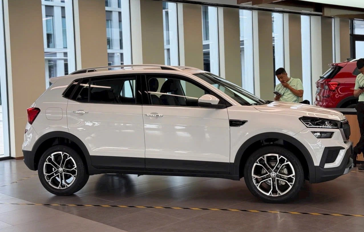 - Ảnh 3. - Ảnh 3.