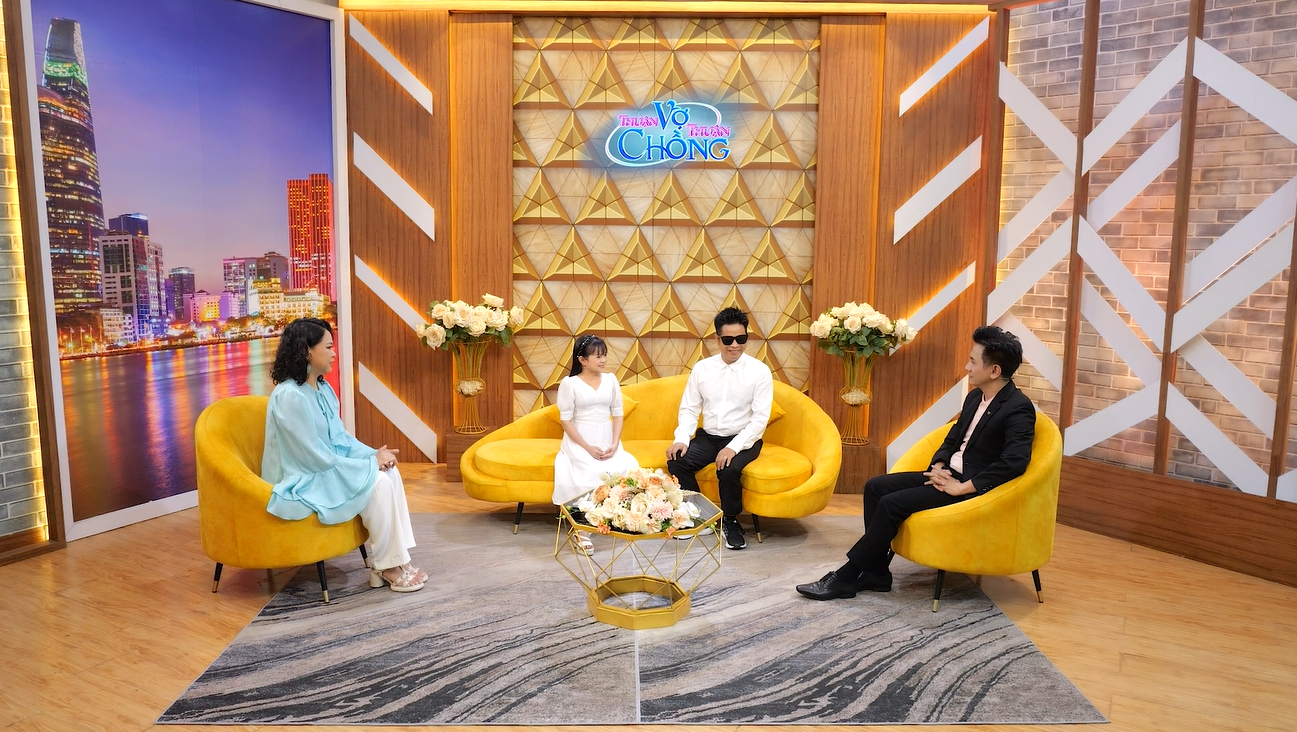 Cô gái cao 1,24m tiết lộ cuộc sống hôn nhân bên chồng kém 14 tuổi - Ảnh 2.