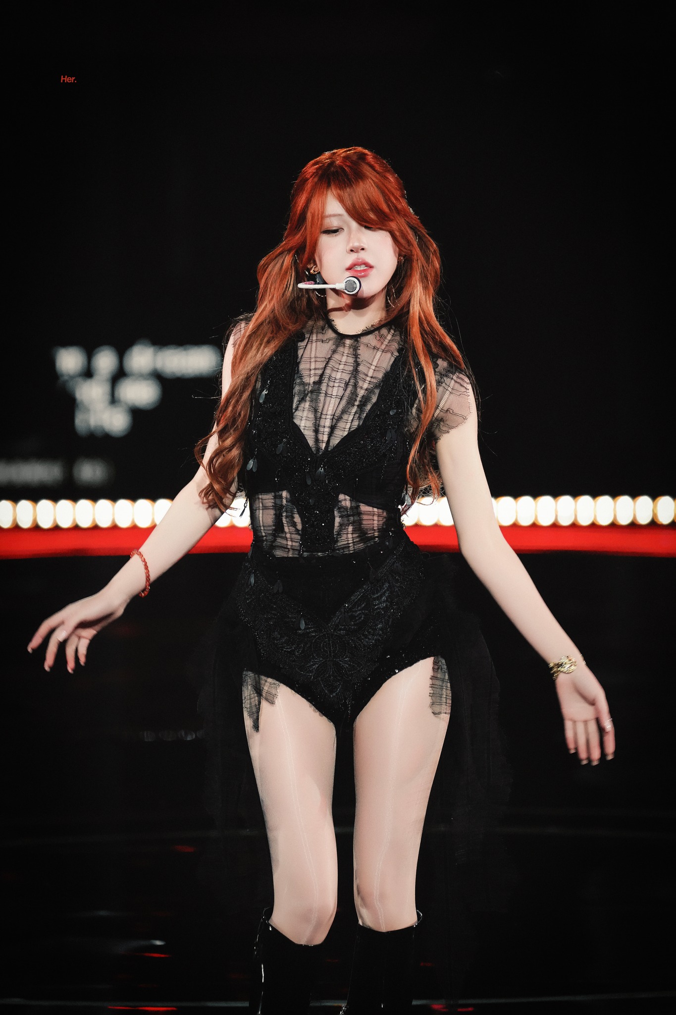 Dương Tử dẫn đầu, Địch Lệ Nhiệt Ba bị soán ngôi trong BXH quyền lực Cbiz - Ảnh 3.