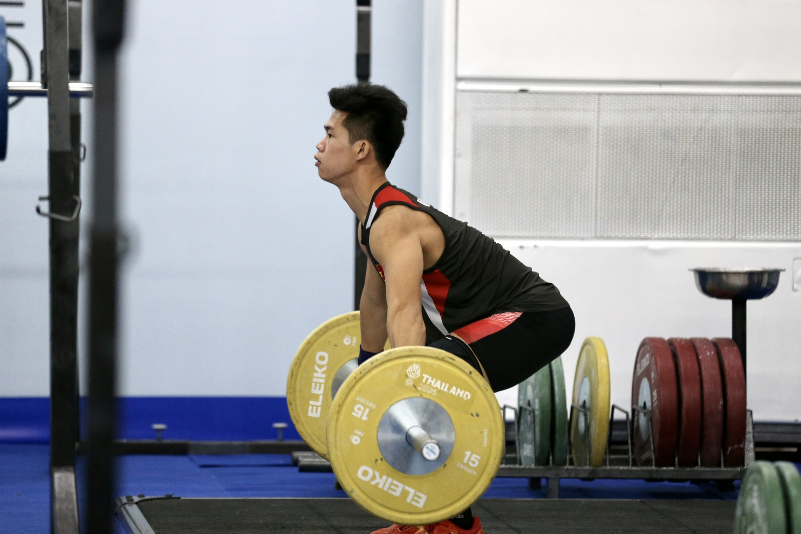 Cử tạ Việt Nam ‘bung lụa’ hôm nay: Săn vàng trong thế khó, chỉ tiêu cực bất ngờ- Ảnh 6. Cử tạ Việt Nam ‘bung lụa’ hôm nay: Săn vàng trong thế khó, chỉ tiêu cực bất ngờ- Ảnh 6.