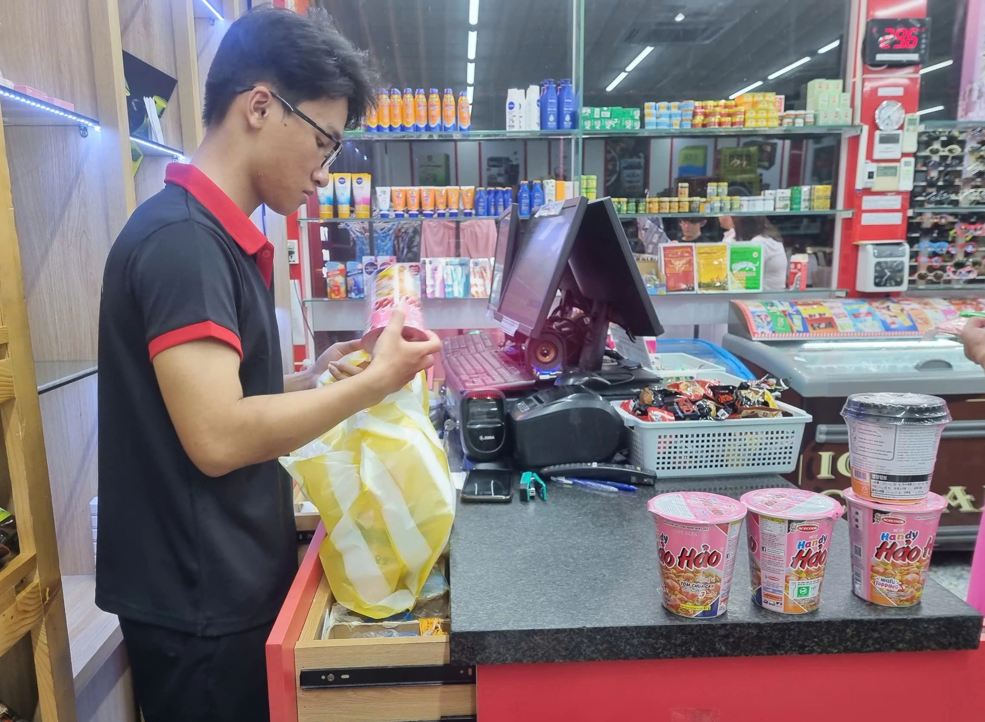 Đề xuất mới về tính thuế, sử dụng hóa đơn điện tử với hộ kinh doanh - Ảnh 2.