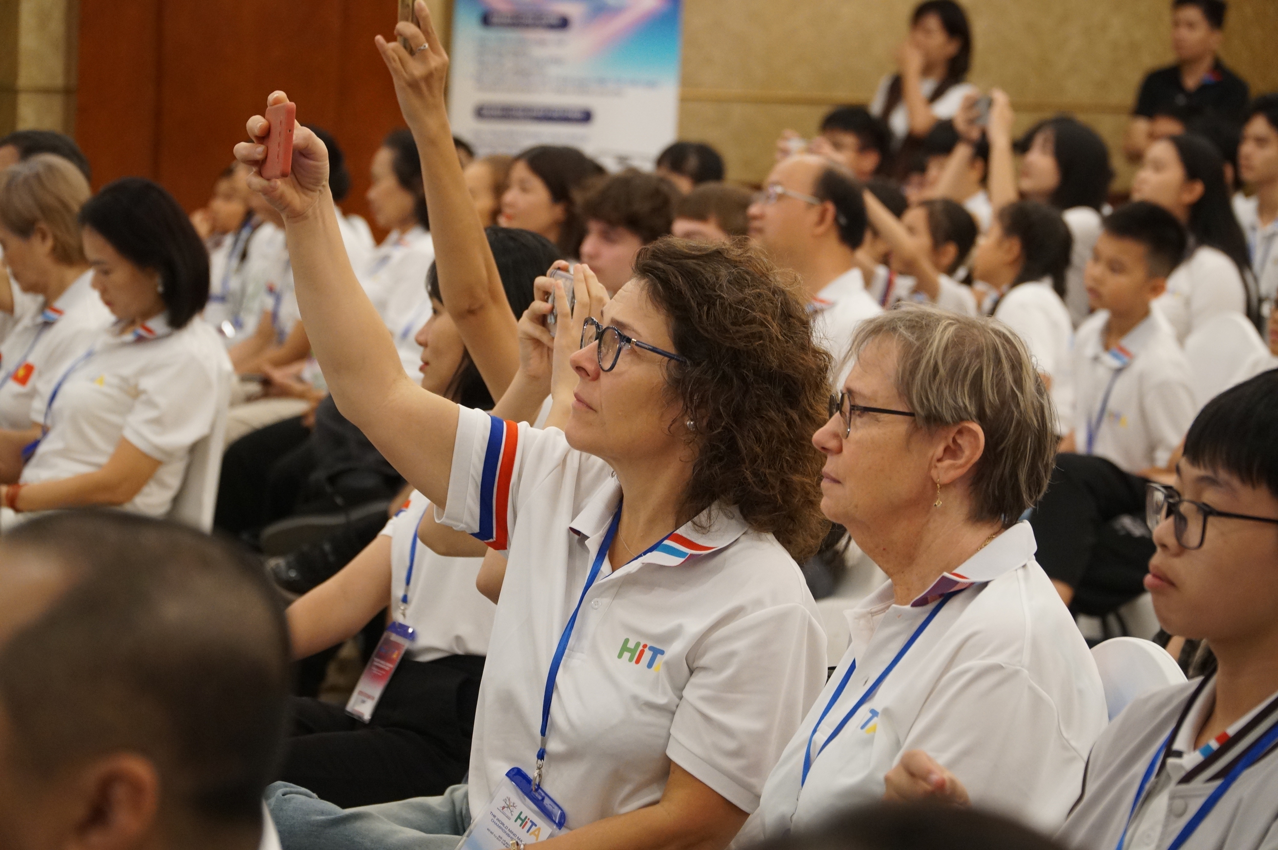 Giải vô địch Siêu trí nhớ 2025: Khoảnh khắc ấn tượng của vận động viên nước ngoài- Ảnh 5. Giải vô địch Siêu trí nhớ 2025: Khoảnh khắc ấn tượng của vận động viên nước ngoài- Ảnh 5.