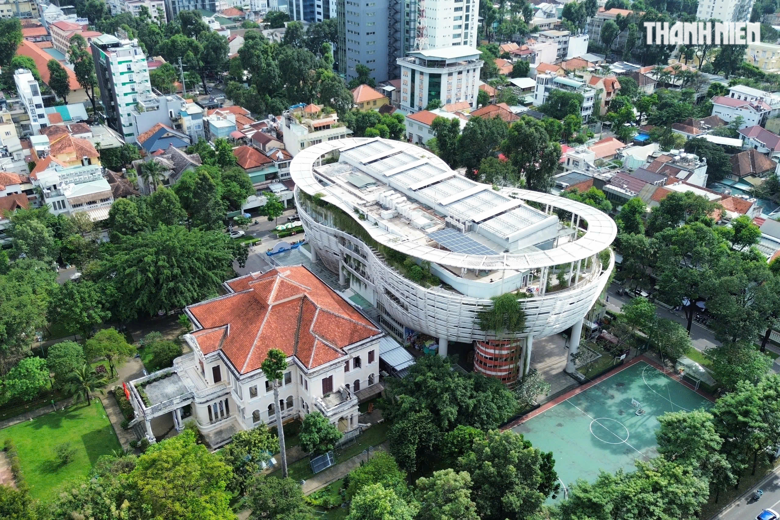 Biệt thự 98 năm của bà chủ đồn điền cao su xưa ở TP.HCM ít ai biết- Ảnh 4. Biệt thự 98 năm của bà chủ đồn điền cao su xưa ở TP.HCM ít ai biết- Ảnh 4.