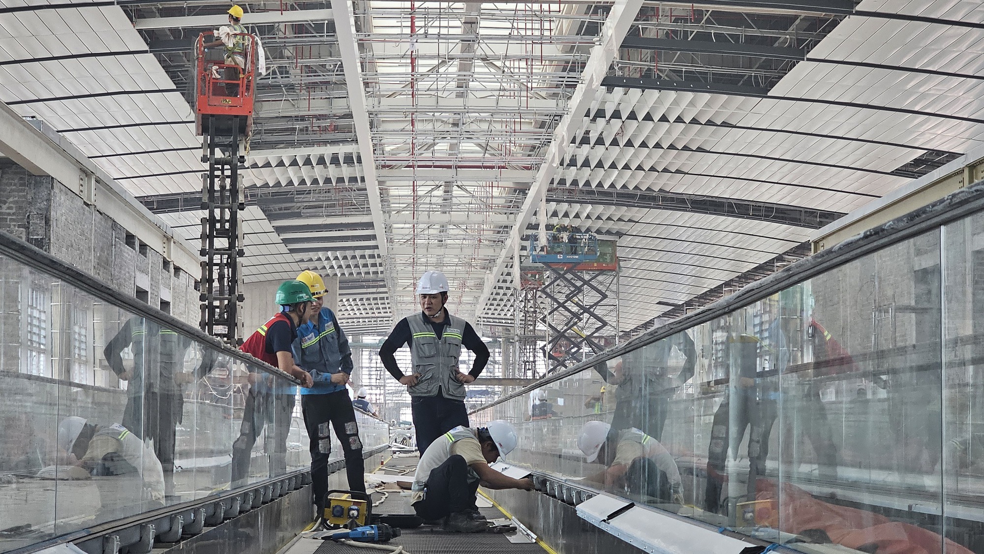 អាកាសយានដ្ឋានឡុងថាញ់បានត្រៀមខ្លួនរួចជាស្រេចដើម្បីស្វាគមន៍ជើងហោះហើរលើកដំបូងរបស់ខ្លួន - រូបថតទី ៧។