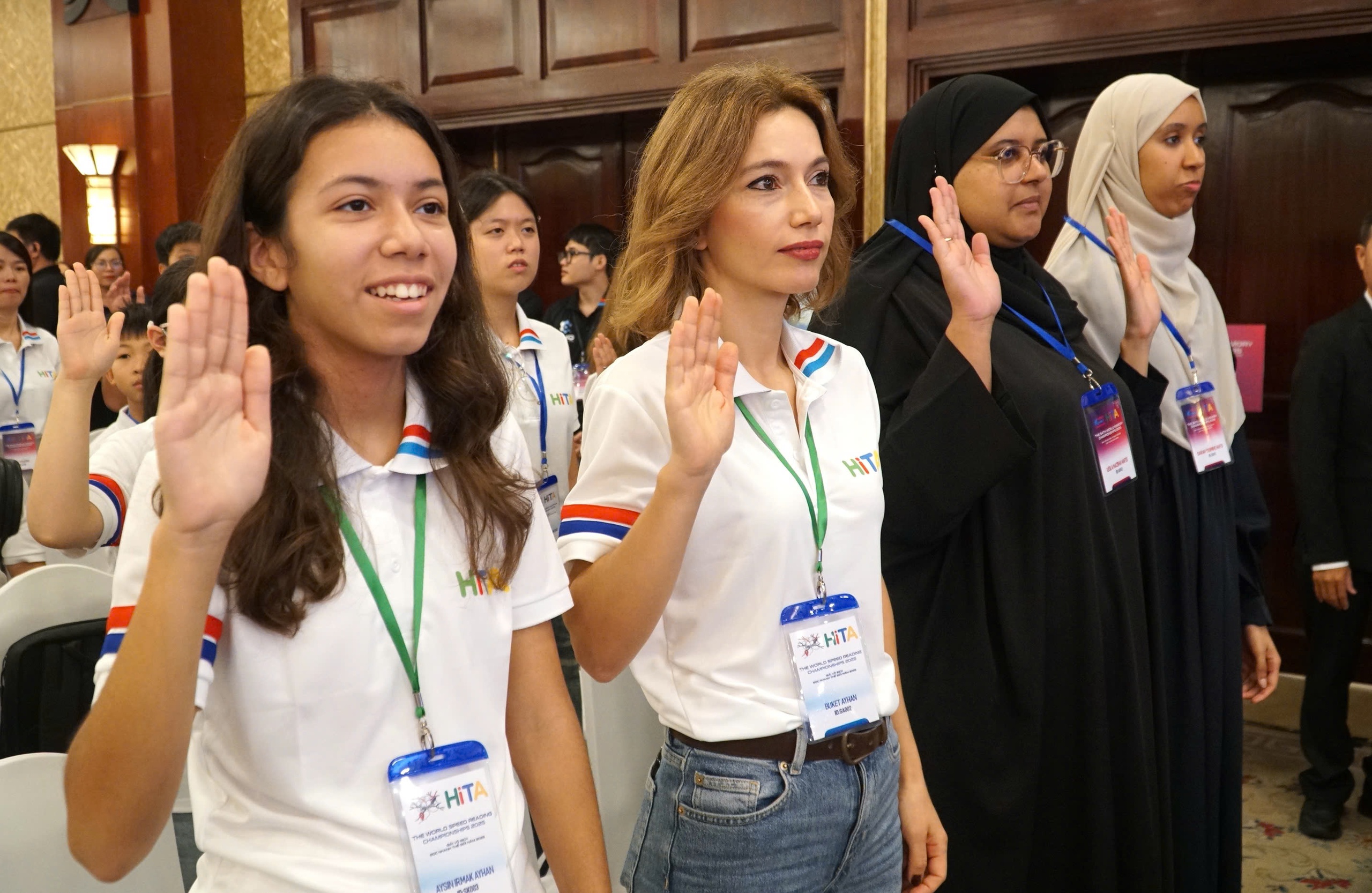 Giải vô địch Siêu trí nhớ 2025: Khoảnh khắc ấn tượng của vận động viên nước ngoài- Ảnh 3. Giải vô địch Siêu trí nhớ 2025: Khoảnh khắc ấn tượng của vận động viên nước ngoài- Ảnh 3.