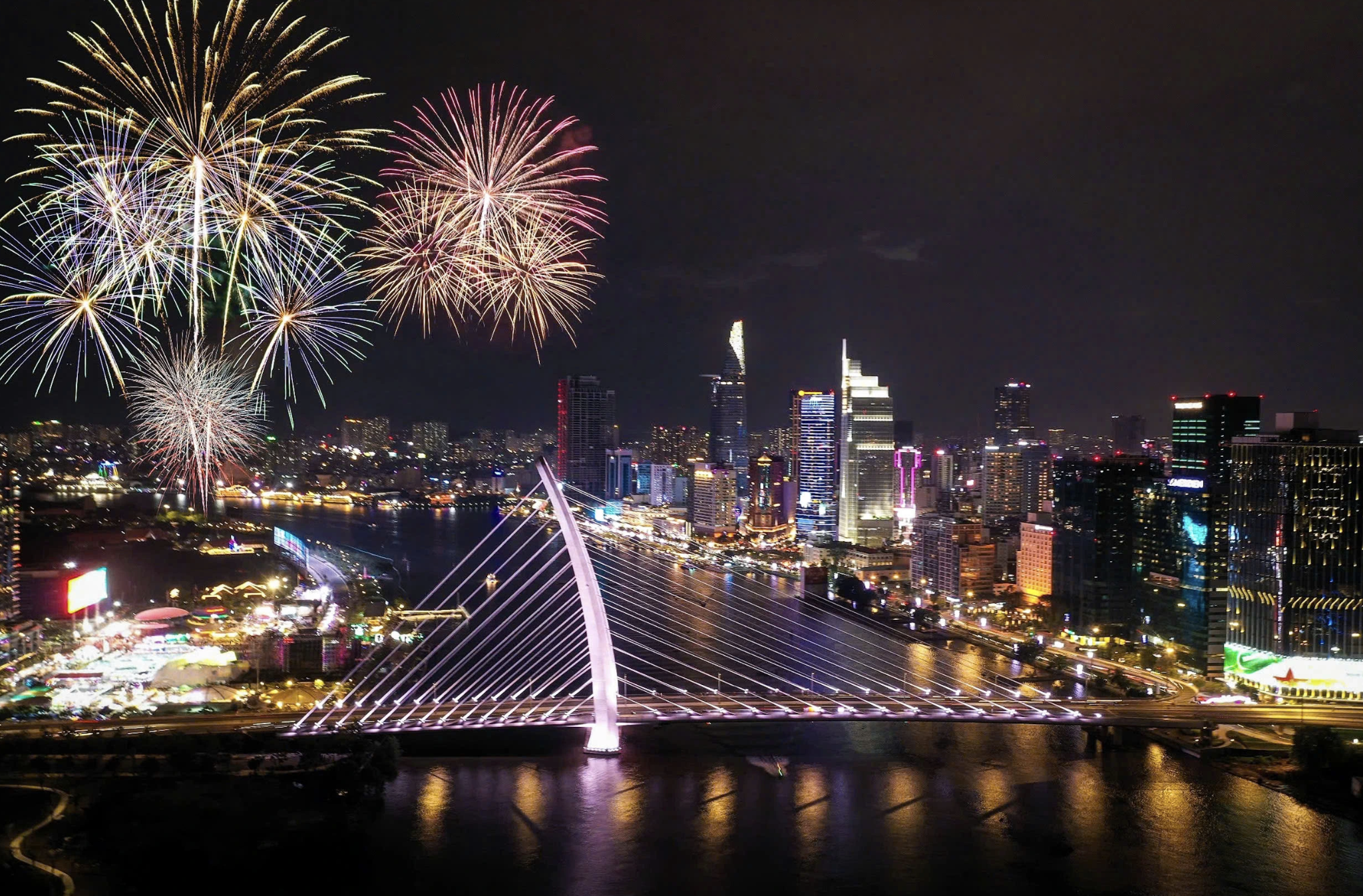 Hôm nay giữa tháng 12: Sắp tết dương lịch 2026, khi nào tạm biệt tiết Đại tuyết? - Ảnh 2.