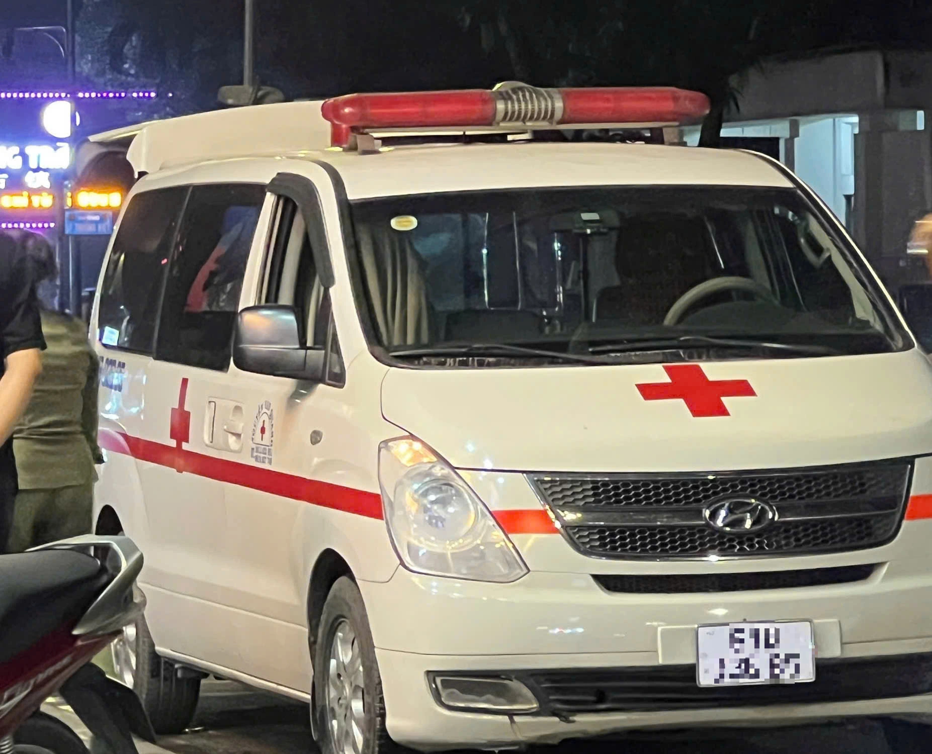 Nam sinh tử vong trong khuôn viên trường đại học ở TP.HCM- Ảnh 1. Nam sinh tử vong trong khuôn viên trường đại học ở TP.HCM- Ảnh 1.