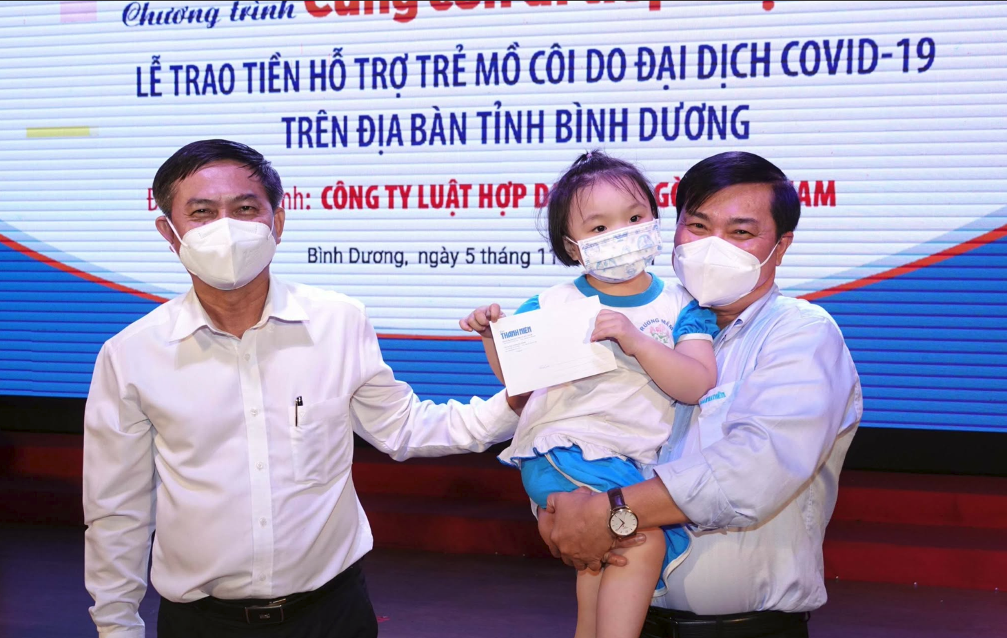 Những ngày đầu 'Cùng con đi tiếp cuộc đời' - Ảnh 1.