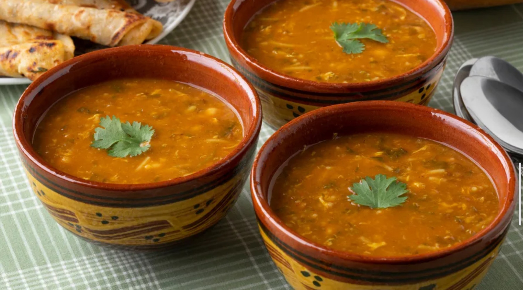 Báo Mỹ CNN vinh danh một món Việt trong top ngon nhất thế giới- Ảnh 5. Báo Mỹ CNN vinh danh một món Việt trong top ngon nhất thế giới- Ảnh 5.