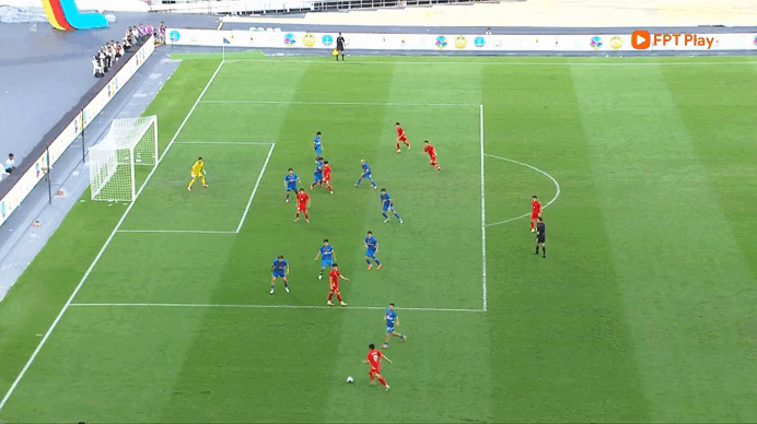 Jadual perlawanan akhir Vietnam B.23, ganjaran VFF sebanyak 500 juta VND: Bermain pada masa yang sesuai untuk memenangi pingat emas Sukan SEA - Foto 2. Lịch thi đấu chung kết U.23 Việt Nam, VFF thưởng 500 triệu: Ra sân giờ đẹp để lấy HCV SEA Games - Ảnh 2.