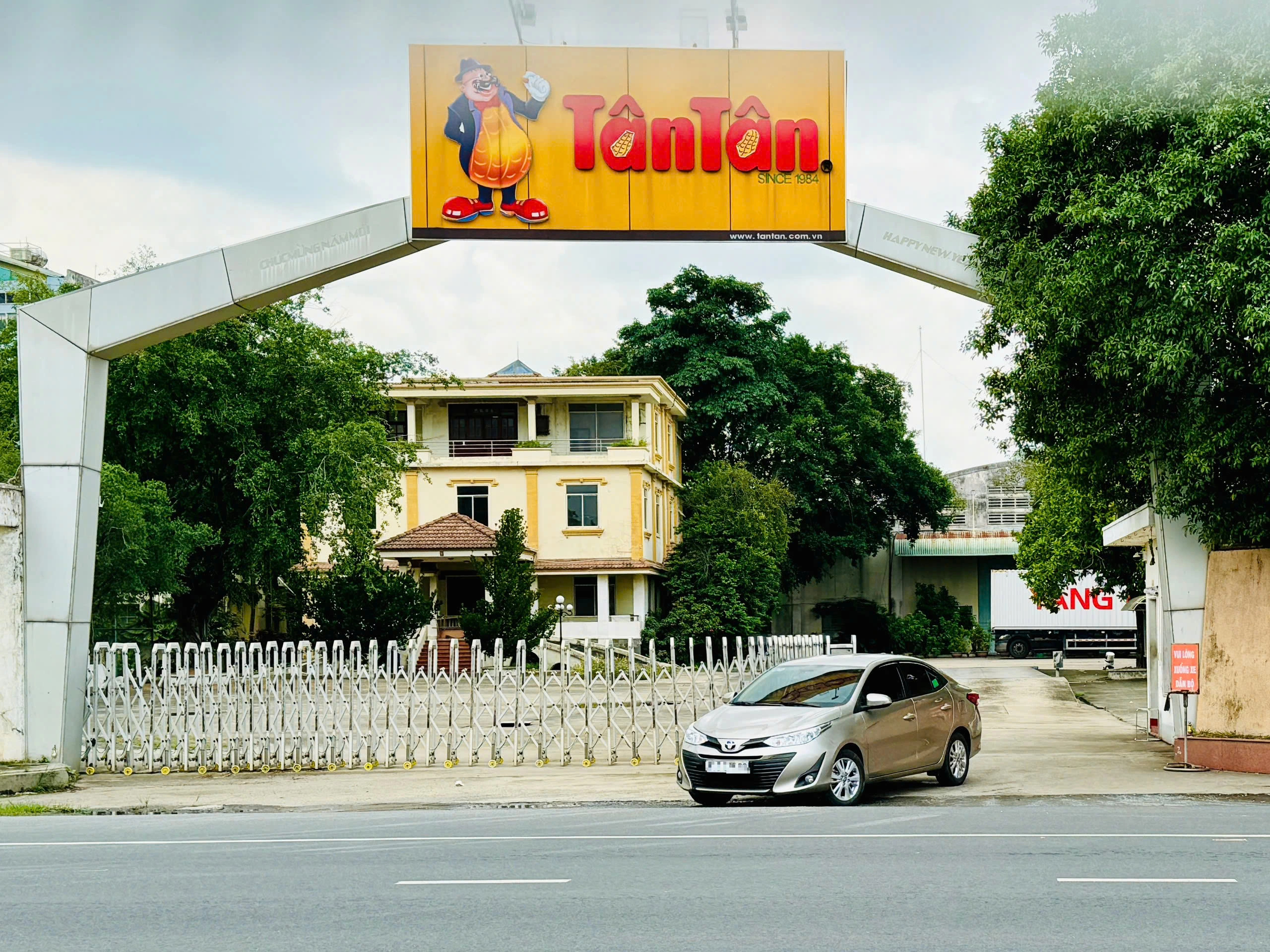 Diễn biến mới vụ cựu giám đốc công ty cổ phần Tân Tân không chấp hành án - Ảnh 2.