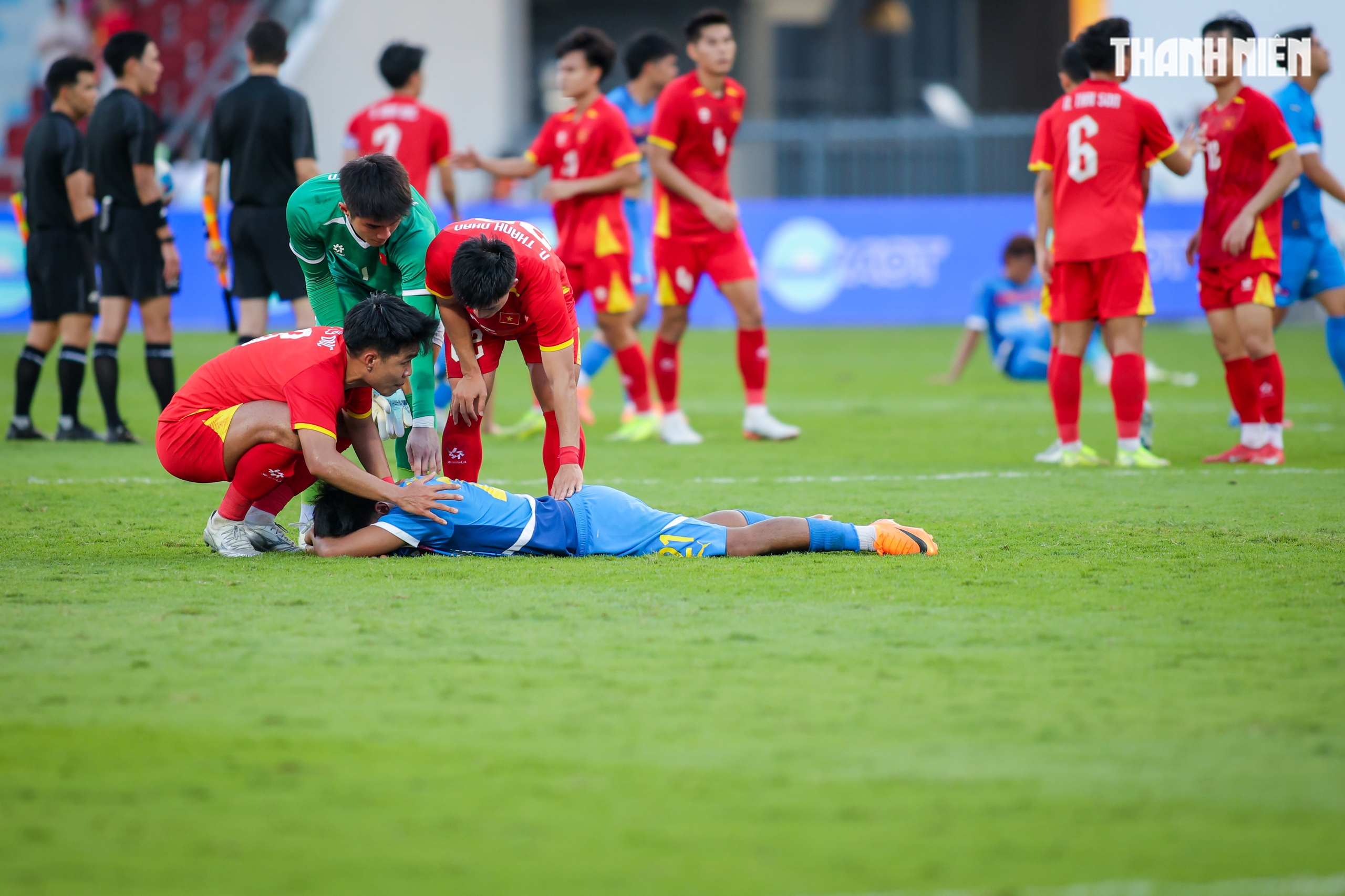 Ph&uacute;t 89 b&ugrave;ng nổ, U.23 Việt Nam hi&ecirc;n ngang v&agrave;o chung kết SEA Games 33- Ảnh 20.