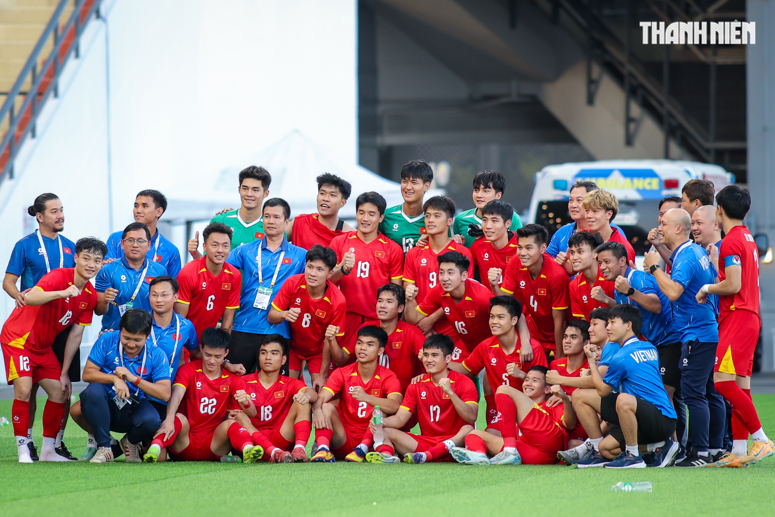 Ph&uacute;t 89 b&ugrave;ng nổ, U.23 Việt Nam hi&ecirc;n ngang v&agrave;o chung kết SEA Games 33- Ảnh 22.