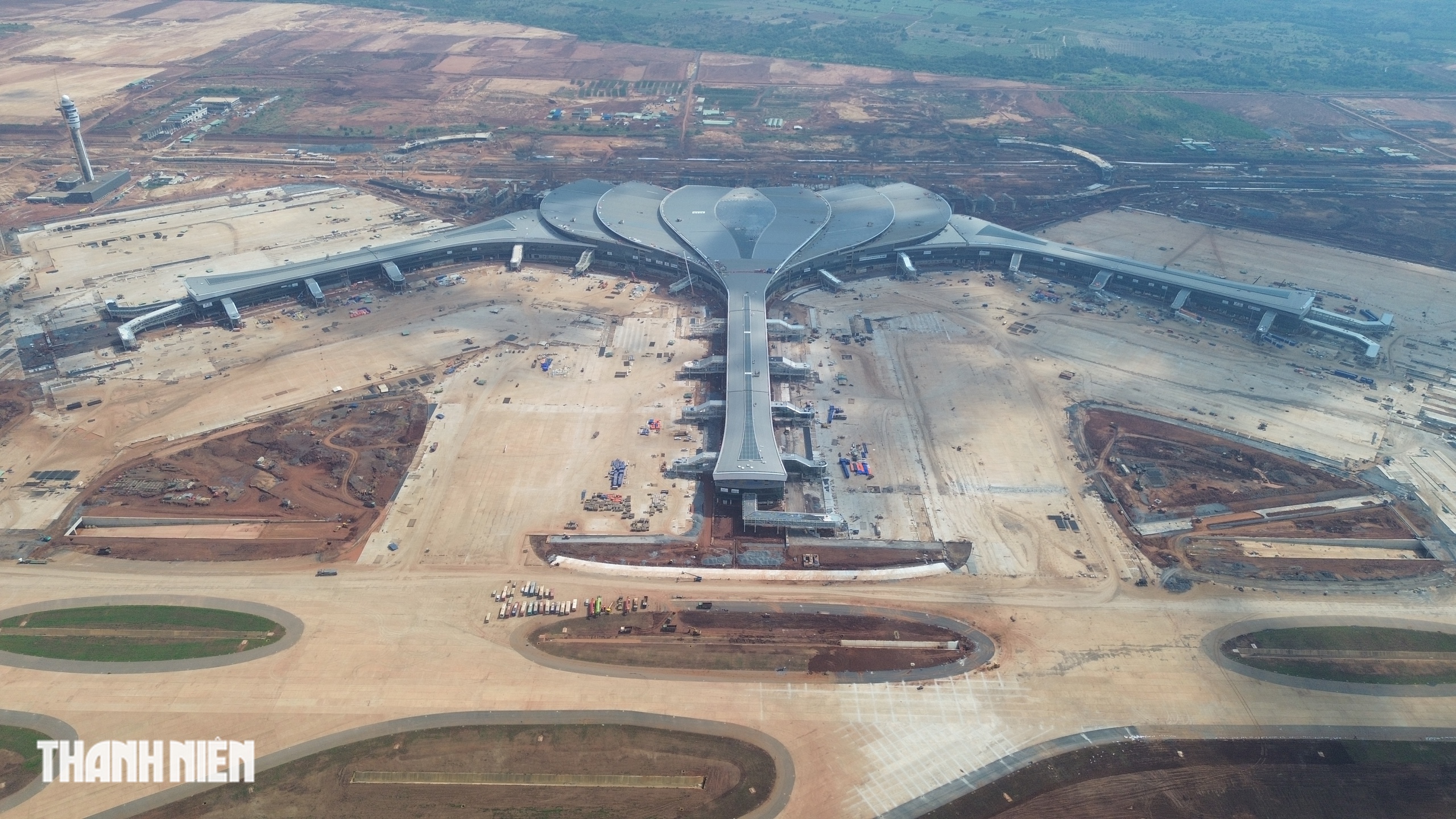 Máy bay đã đáp thành công xuống sân bay Long Thành- Ảnh 7. Máy bay đã đáp thành công xuống sân bay Long Thành- Ảnh 7.