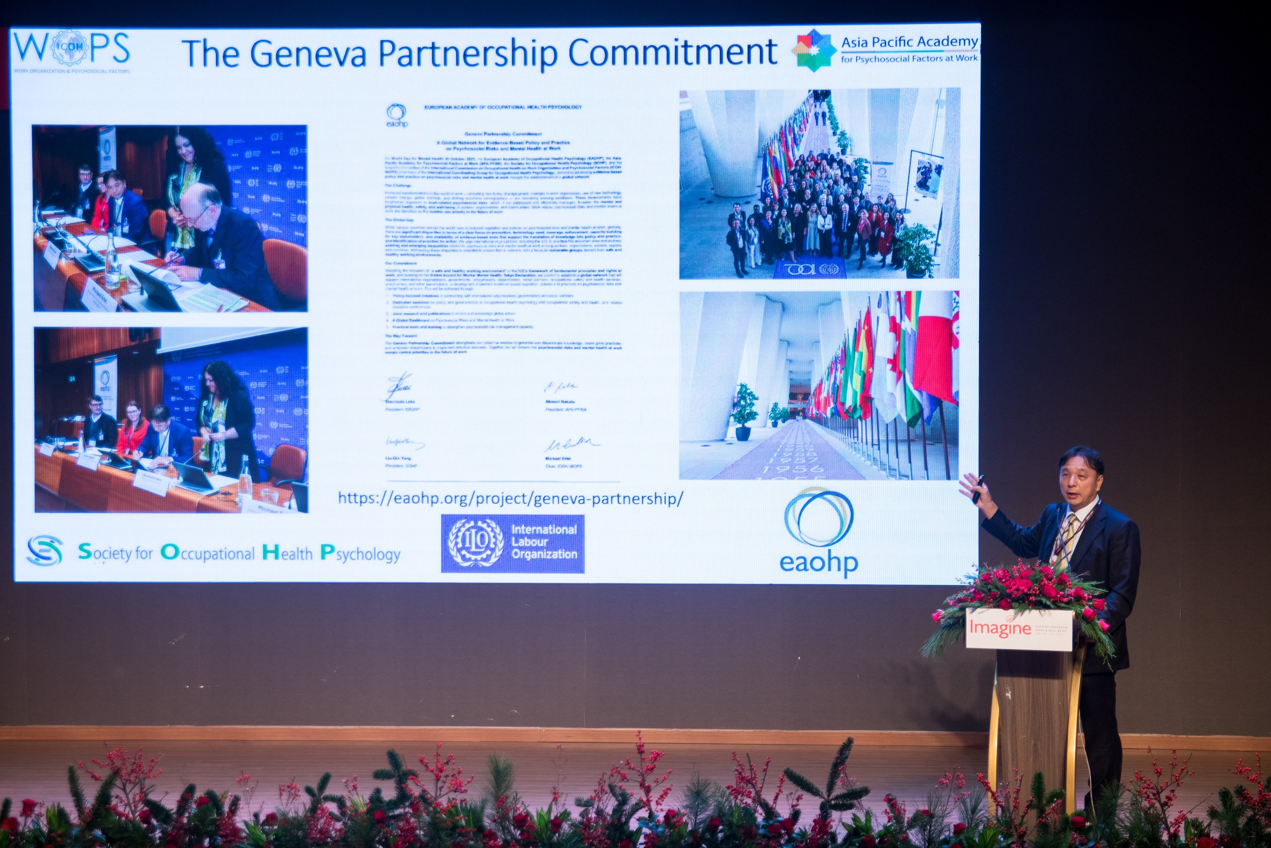 Người trẻ đi làm chịu nhiều áp lực hơn bao giờ hết, làm sao cải thiện? - Ảnh 2.