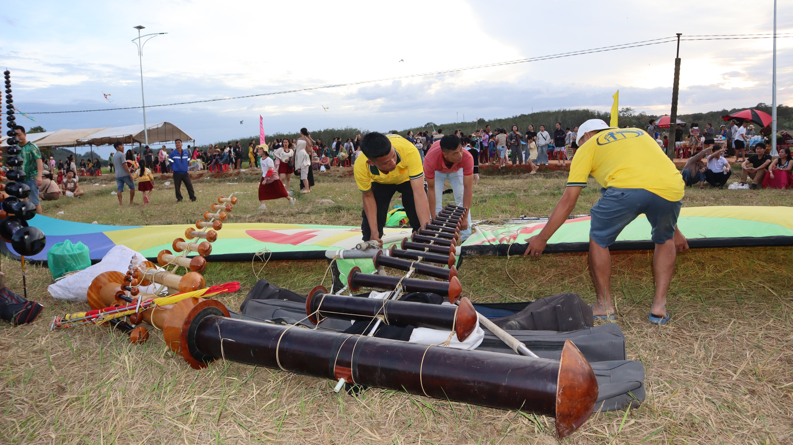 Hàng ngàn người đổ về Đồng Nai khám phá lễ hội diều sáo nghệ thuật - Ảnh 11.