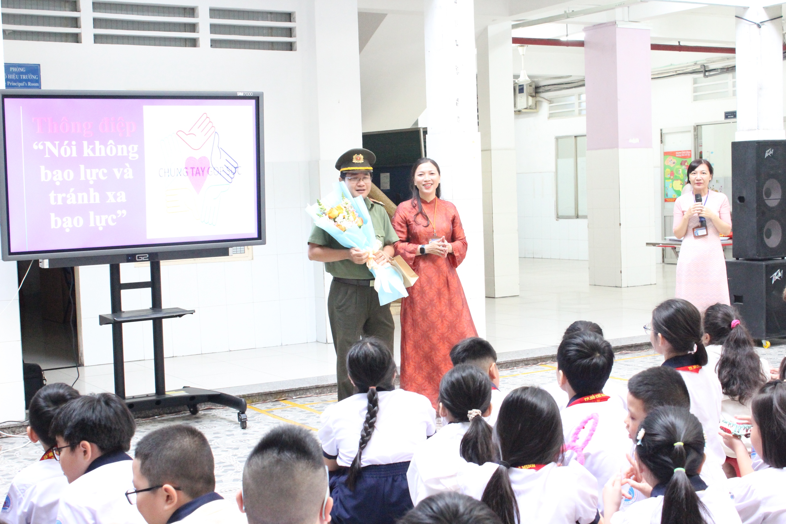 Câu nói 'đồ bị hiếp dâm', bạo lực học đường tàn nhẫn khiến nữ sinh tự sát - Ảnh 6.