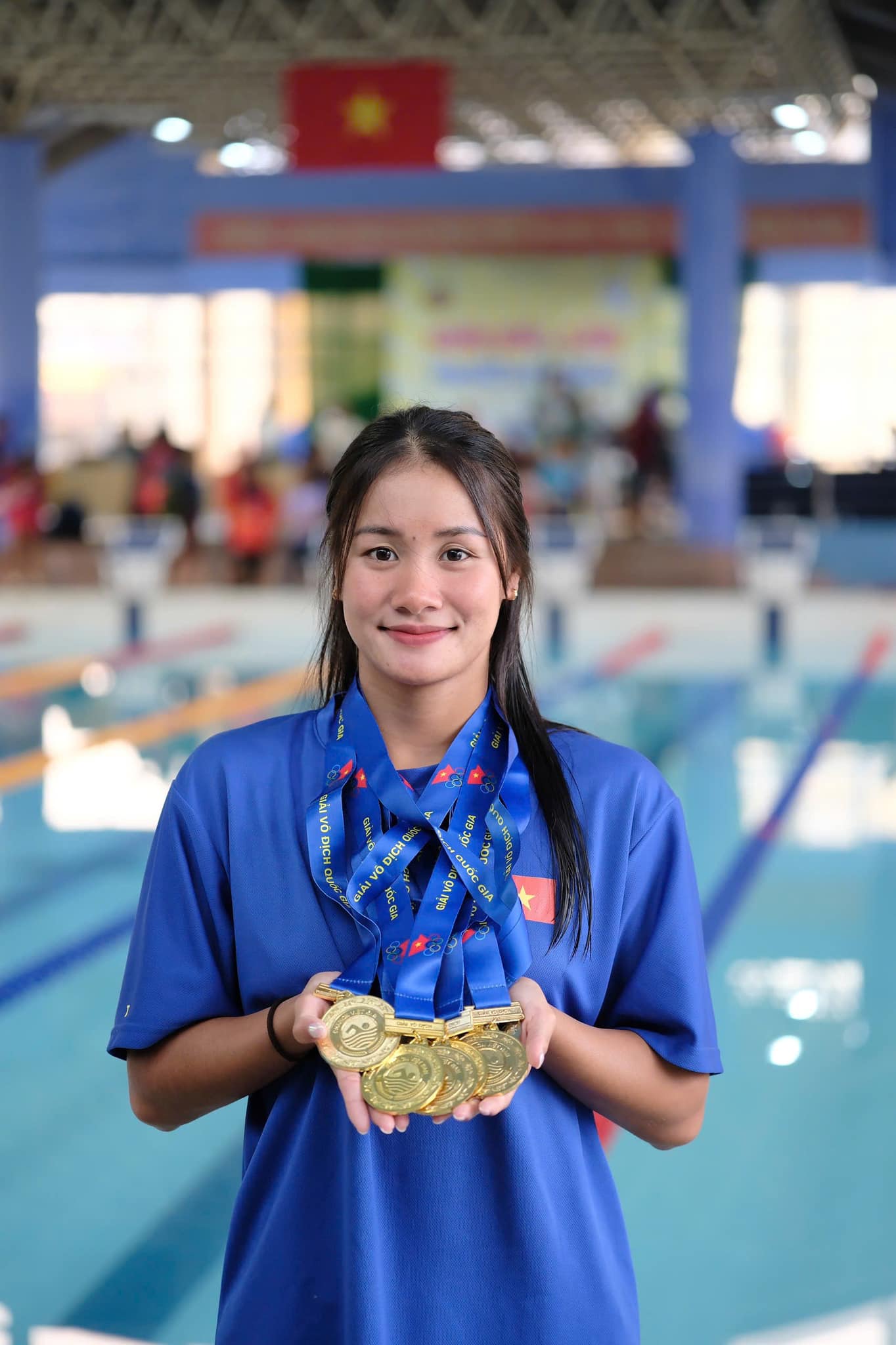 - Ảnh 1. Nhan sắc đời thường của cô gái Việt bật khóc ở SEA Games 33 - Ảnh 1.