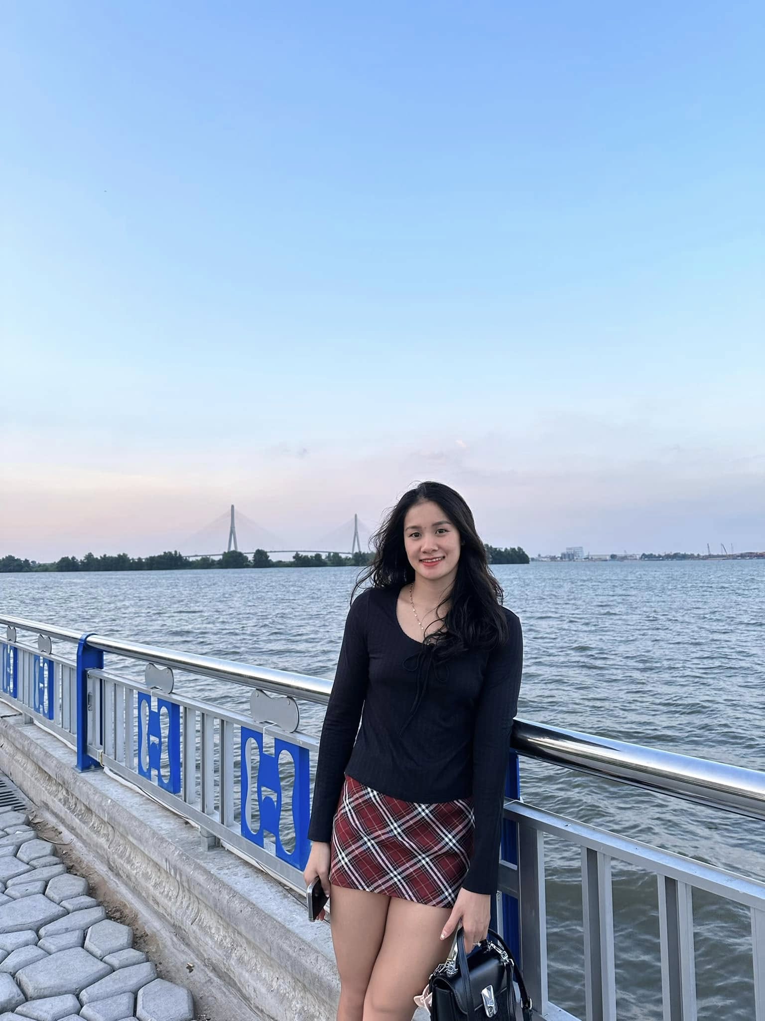 - Ảnh 4. - Ảnh 4.