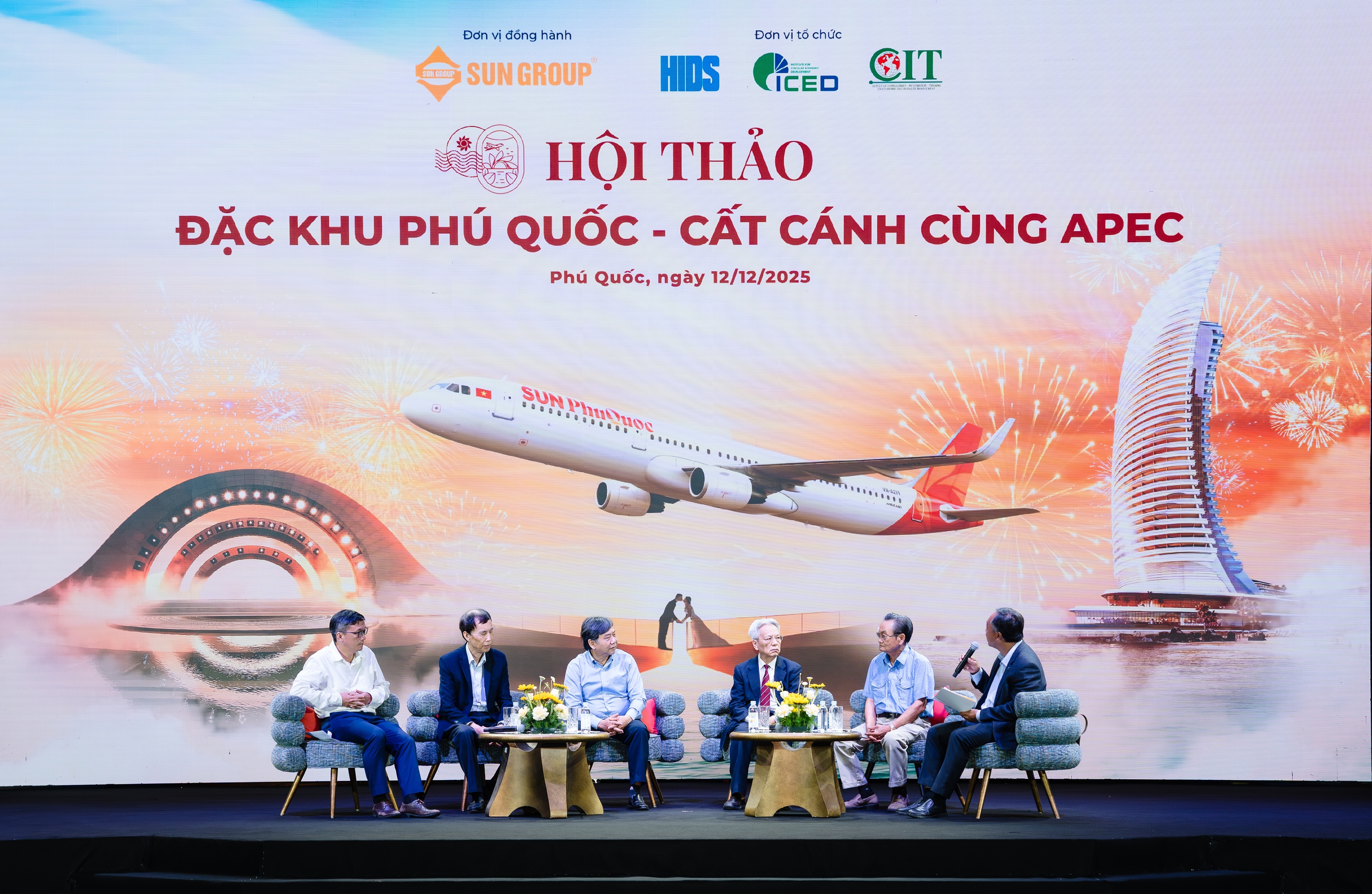 Phú Quốc cần gì để chớp thời cơ lịch sử, cất cánh cùng APEC 2027?- Ảnh 1. Phú Quốc cần gì để chớp thời cơ lịch sử, cất cánh cùng APEC 2027?- Ảnh 1.