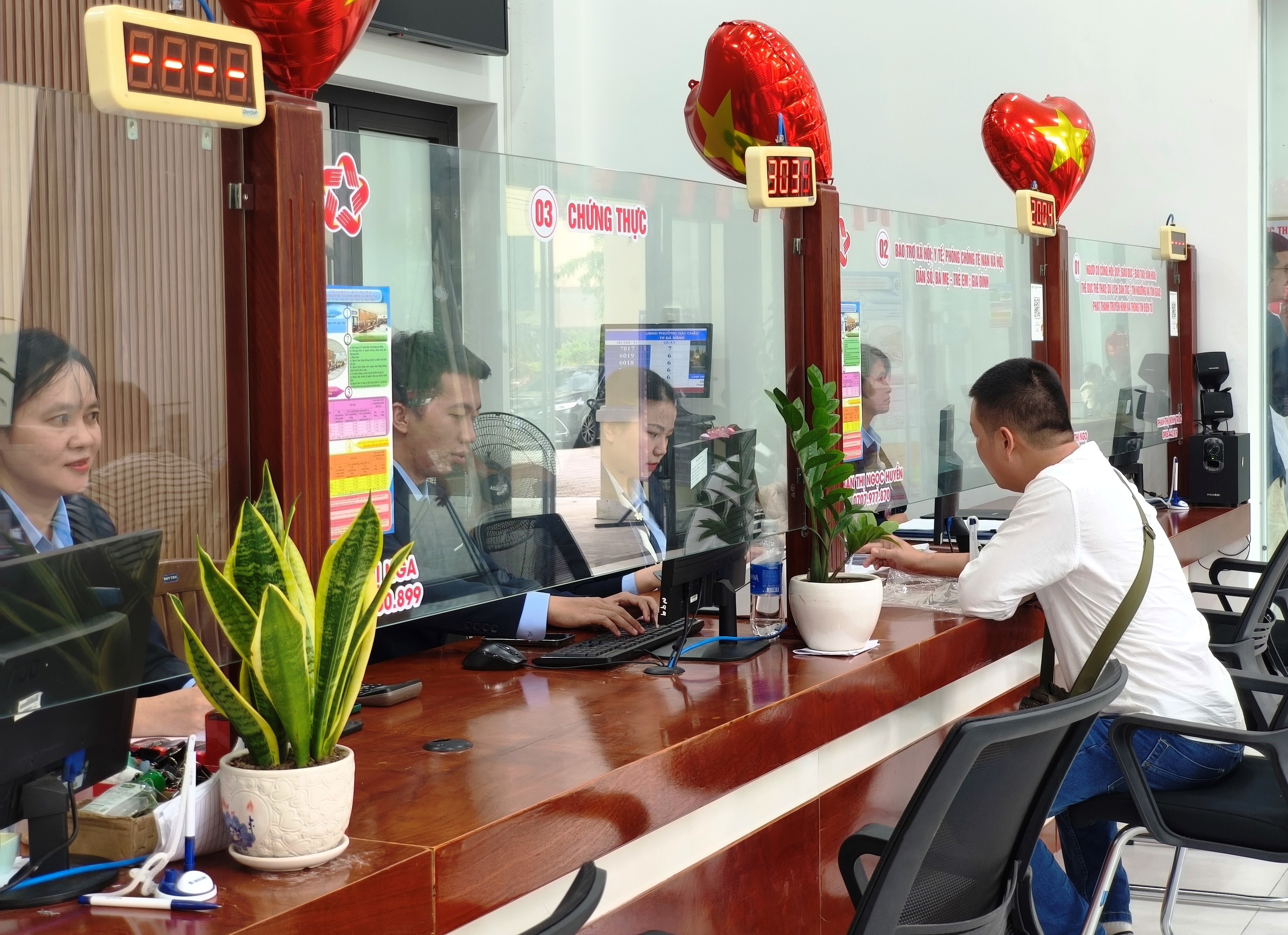 Đà Nẵng: Chỉ một lần khai báo tại bệnh viện, giấy khai sinh được gửi tận nhà- Ảnh 1. Đà Nẵng: Chỉ một lần khai báo tại bệnh viện, giấy khai sinh được gửi tận nhà- Ảnh 1.