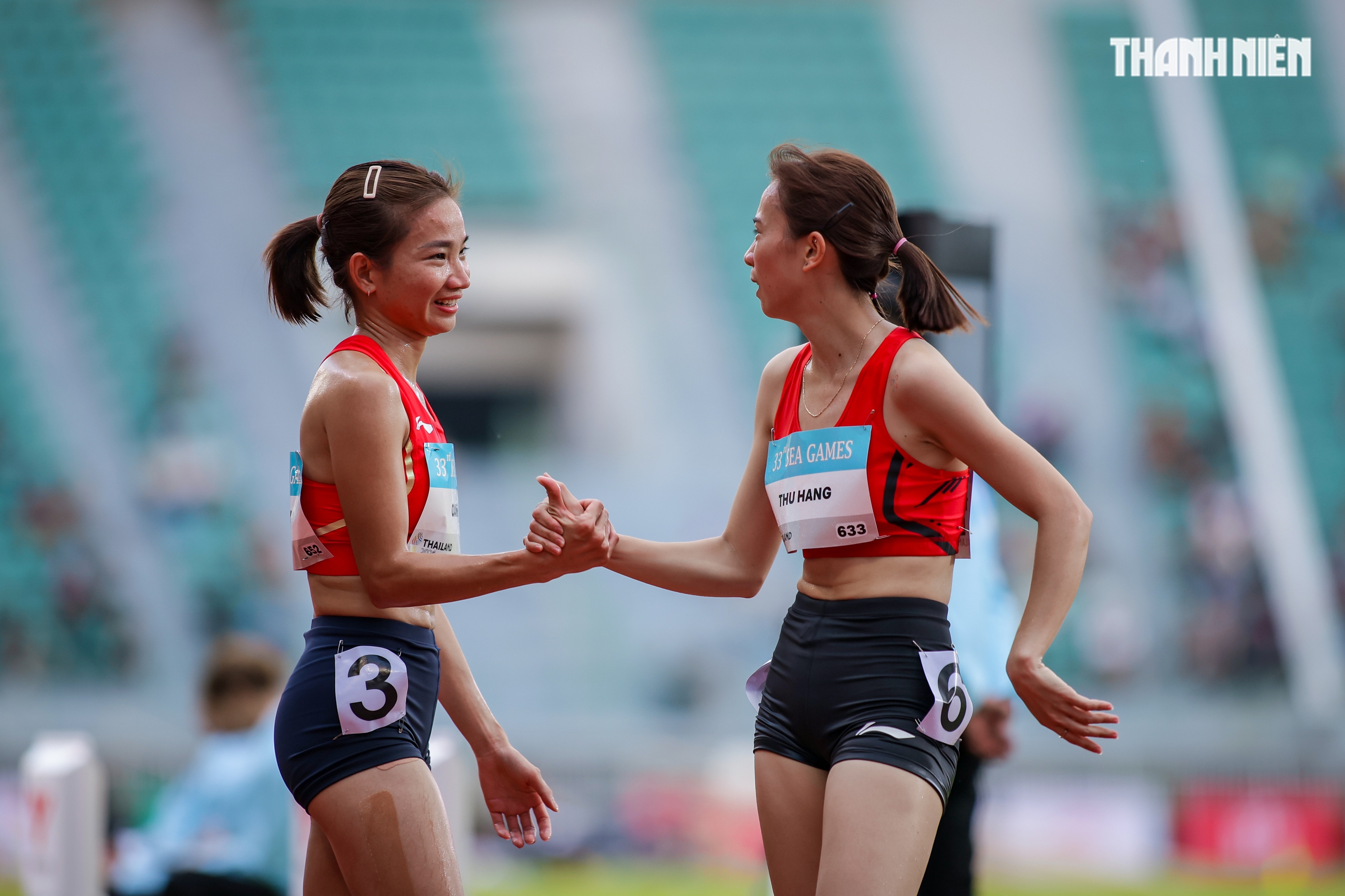 ពេលវេលាដ៏អស្ចារ្យបំផុតសម្រាប់ Nguyen Thi Oanh និងការរត់ប្រណាំងដ៏អស្ចារ្យរបស់នាងដែលបានបង្កើតប្រវត្តិសាស្ត្រ - រូបថតទី 11។ Khoảnh khắc tuyệt đỉnh Nguyễn Thị Oanh và những bước chạy vàng làm nên lịch sử- Ảnh 11.