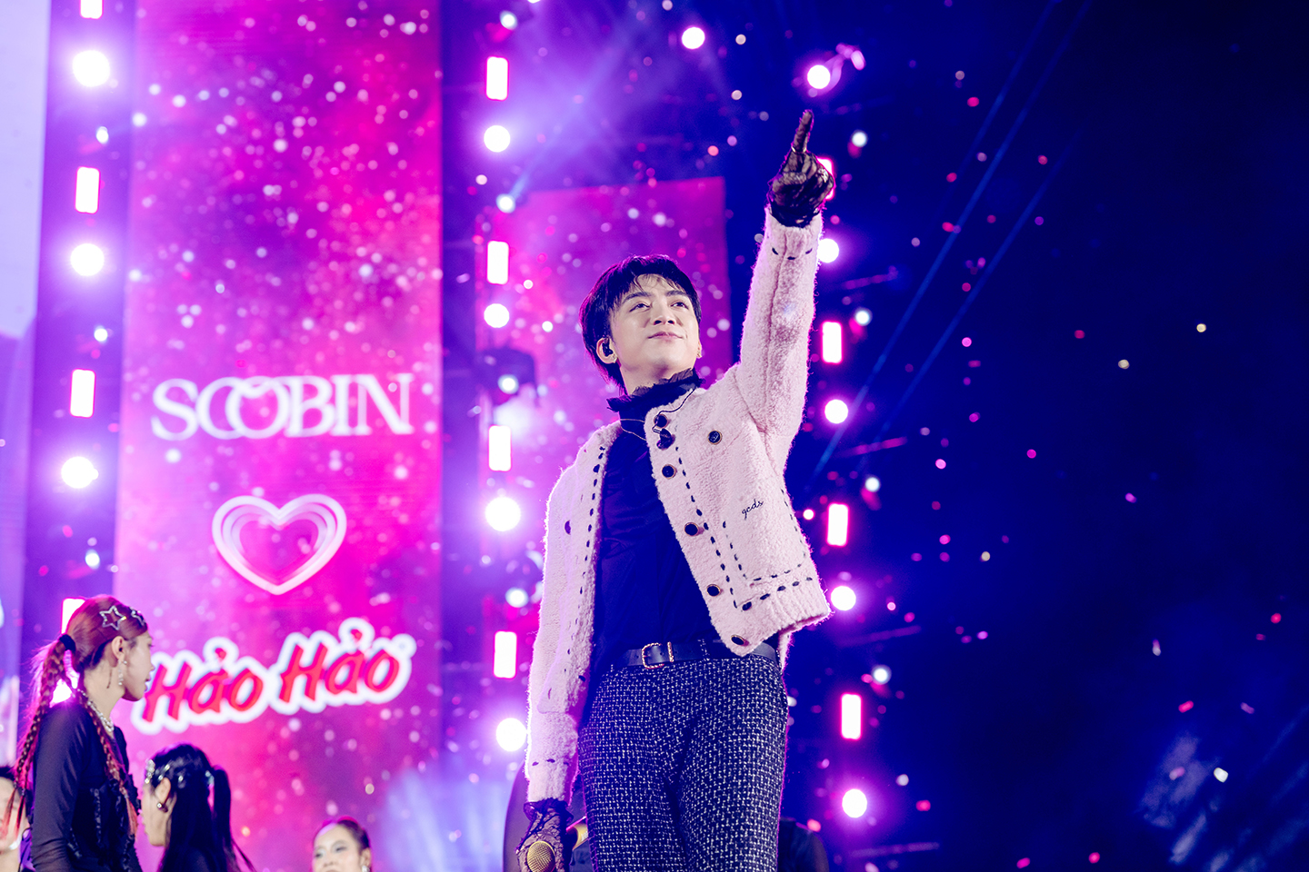 - Ảnh 2. - Ảnh 2.