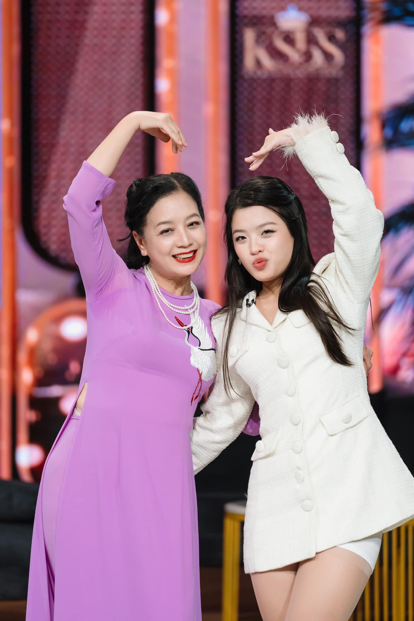 Sắc vóc tuổi 21 của con gái NSƯT Chiều Xuân - Ảnh 9.