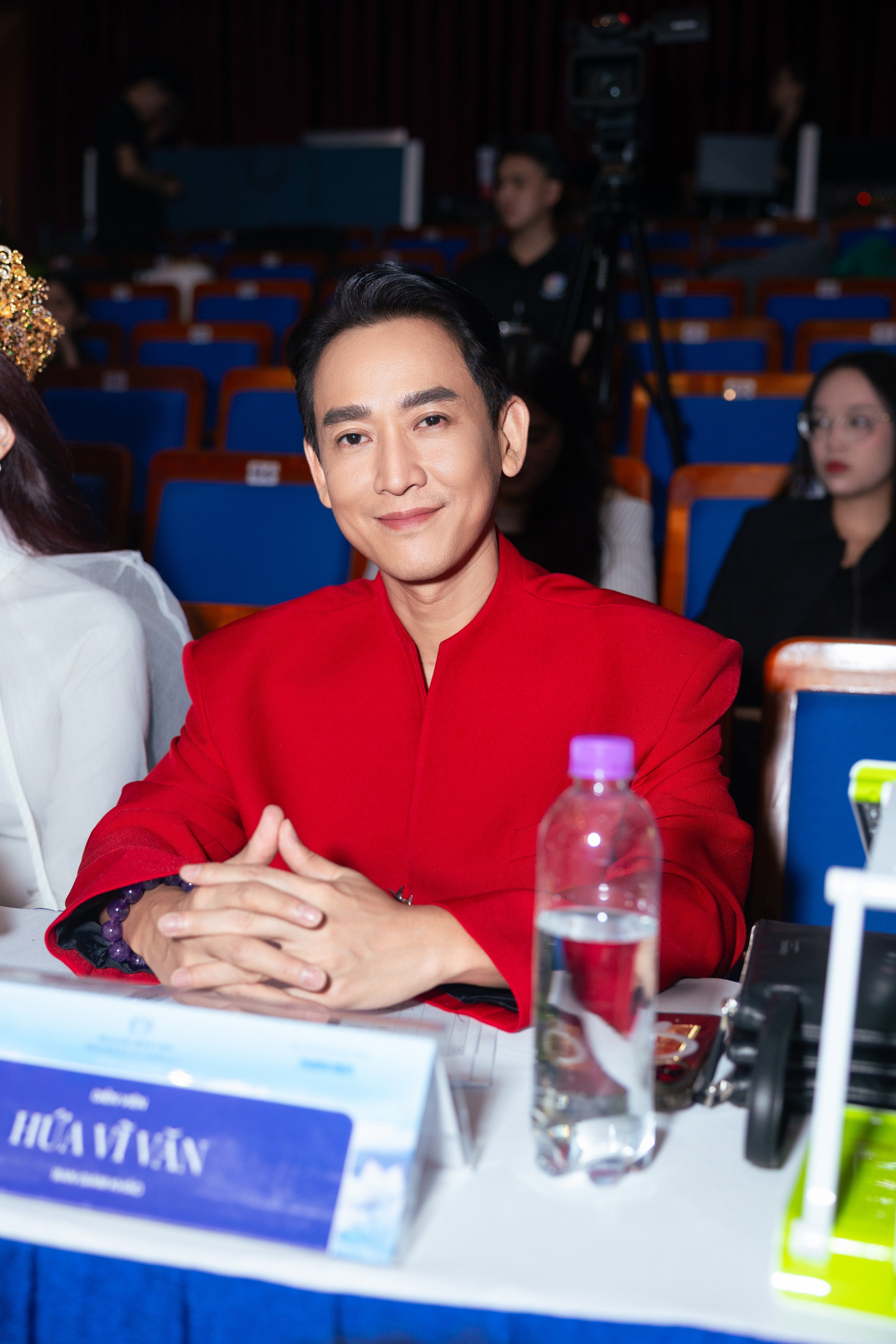 Diễn viên 'Mưa đỏ' chấm bán kết Hoa hậu Sinh viên Hòa bình Việt Nam - Ảnh 1.