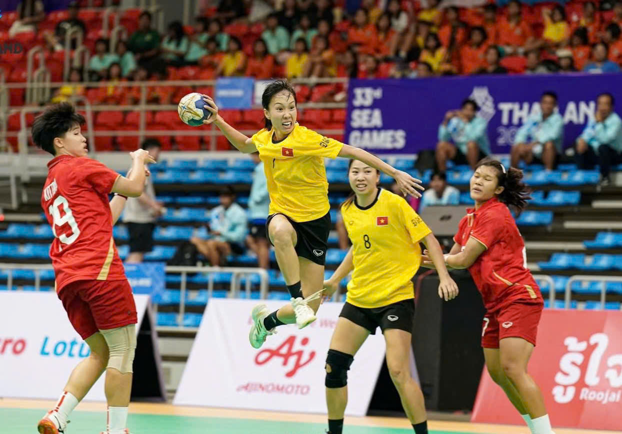 2 trận đại chiến chung kết nảy lửa với Thái Lan, bóng ném có 'cửa vàng'- Ảnh 3. 2 trận đại chiến chung kết nảy lửa với Thái Lan, bóng ném có 'cửa vàng'- Ảnh 3.