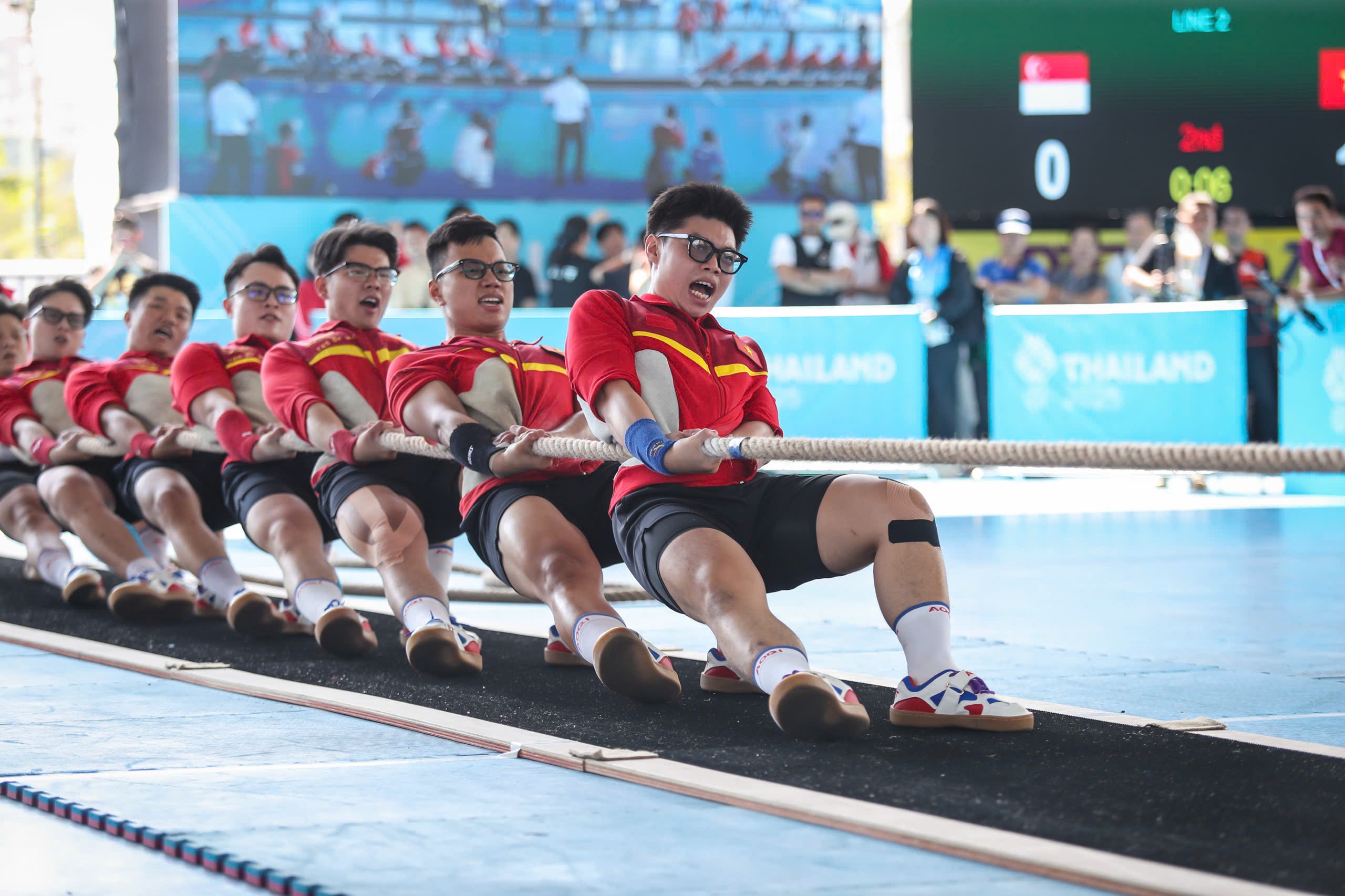 Kéo co cực hấp dẫn tại SEA Games 33: Việt Nam và Thái Lan cạnh tranh khốc liệt- Ảnh 1. Kéo co cực hấp dẫn tại SEA Games 33: Việt Nam và Thái Lan cạnh tranh khốc liệt- Ảnh 1.