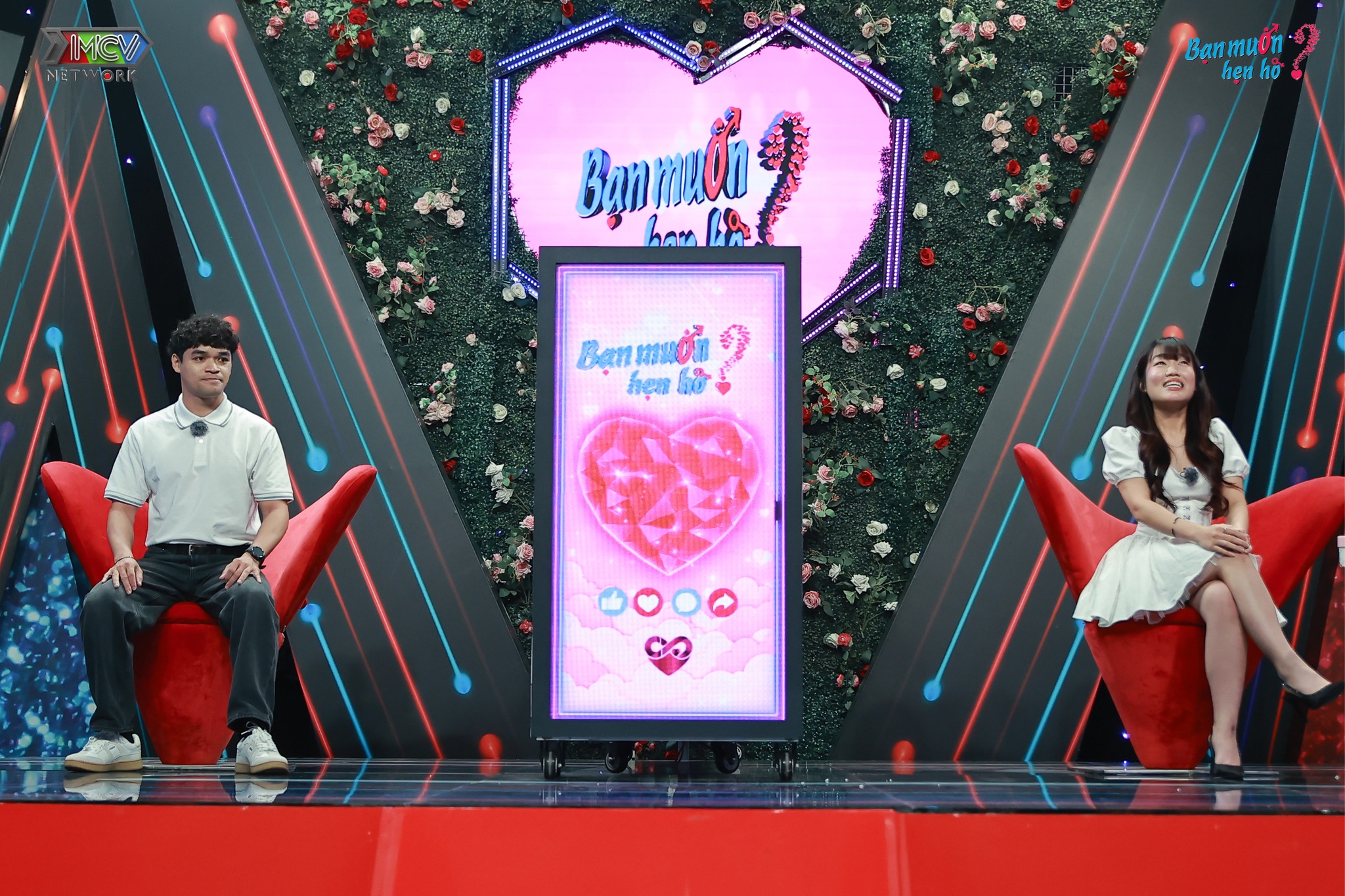 - Ảnh 2. TikToker tiết lộ mối quan hệ với nam kỹ sư sau chương trình 'Bạn muốn hẹn hò' - Ảnh 2.