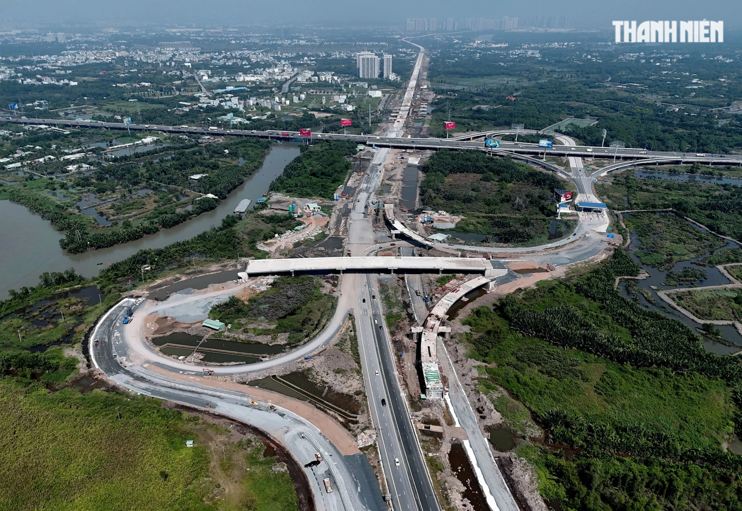 Cầu cạn Vành đai 3 đi qua Vinhomes Grand Park khi nào xong?- Ảnh 2. Cầu cạn Vành đai 3 đi qua Vinhomes Grand Park khi nào xong?- Ảnh 2.