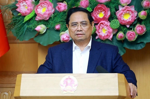 Thủ tướng Phạm Minh Chính chỉ đạo phát triển nhà ở xã hội cho người dân - Ảnh 1.