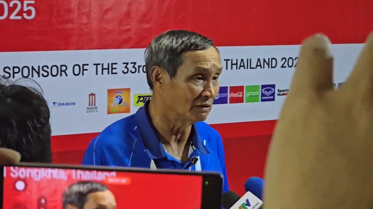 HLV Mai Đức Chung: 'Công tác trọng tài của SEA Games rất kém'- Ảnh 1. HLV Mai Đức Chung: 'Công tác trọng tài của SEA Games rất kém'- Ảnh 1.