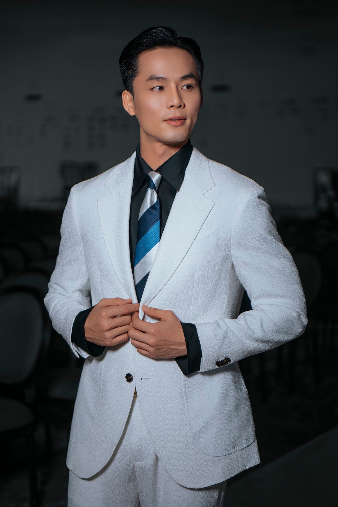 Người mẫu quê Vĩnh Long 3 lần thi nam vương quốc tế giờ ra sao? - Ảnh 3.