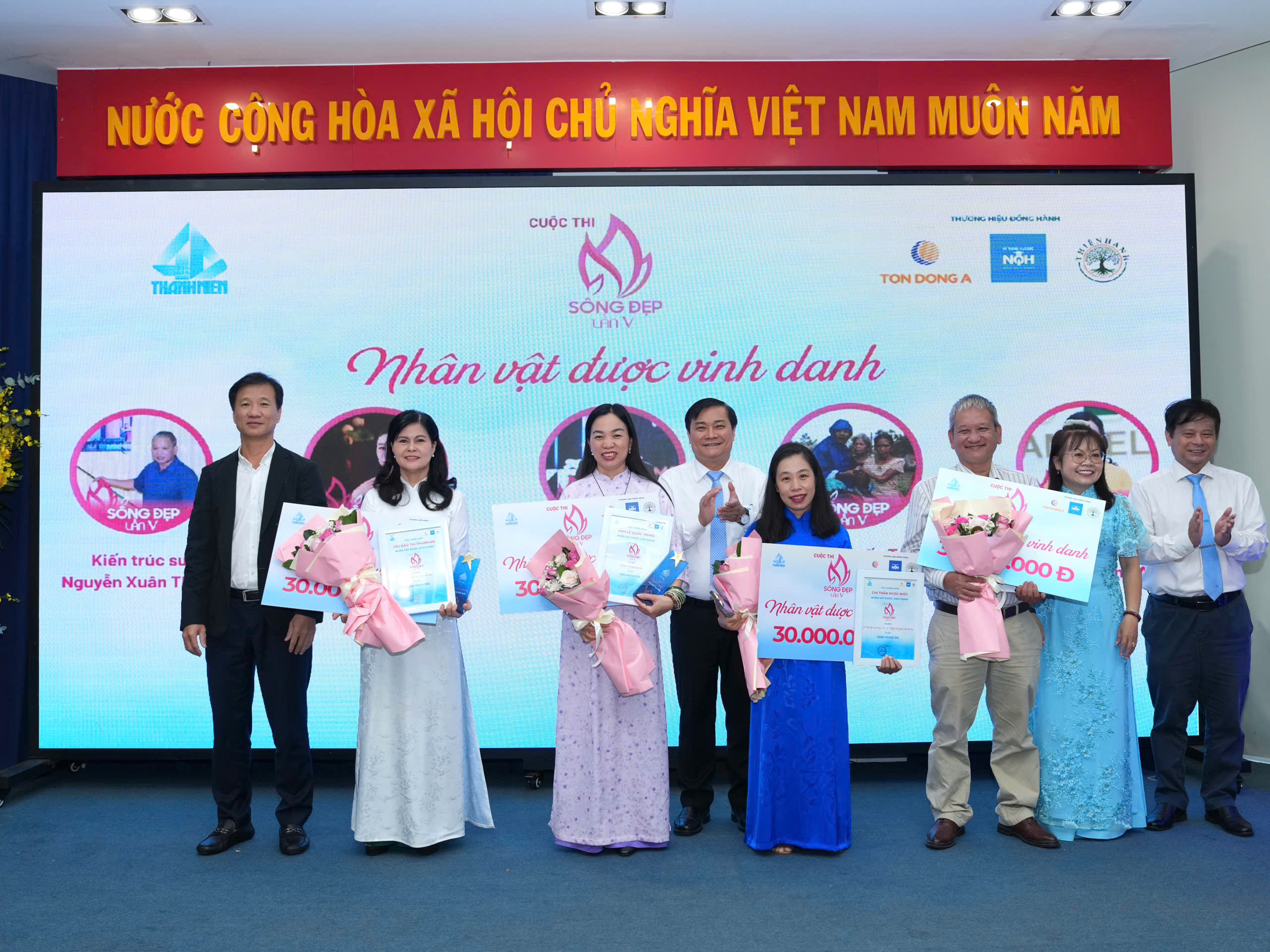 Đặng Hoàng An: 'Sống đẹp' là người thầy không bục giảng của tôi - Ảnh 3.